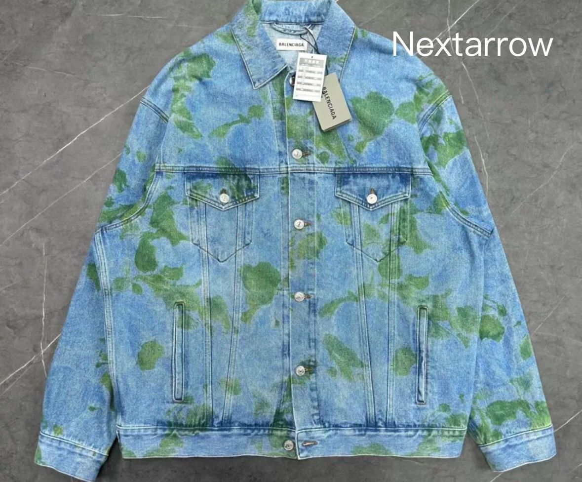 Balenciaga Balenciaga moss back letter logo printed denim jacket Size US M / EU 48-50 / 2 - 1 Thumbnail