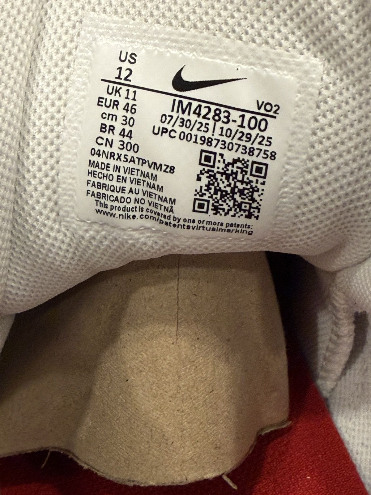 Nike × Supreme Supreme Nike SB Air Max 2 CB '94 Low White Varsity Red Sz 12 Size US 12 / EU 45 - 12 Thumbnail