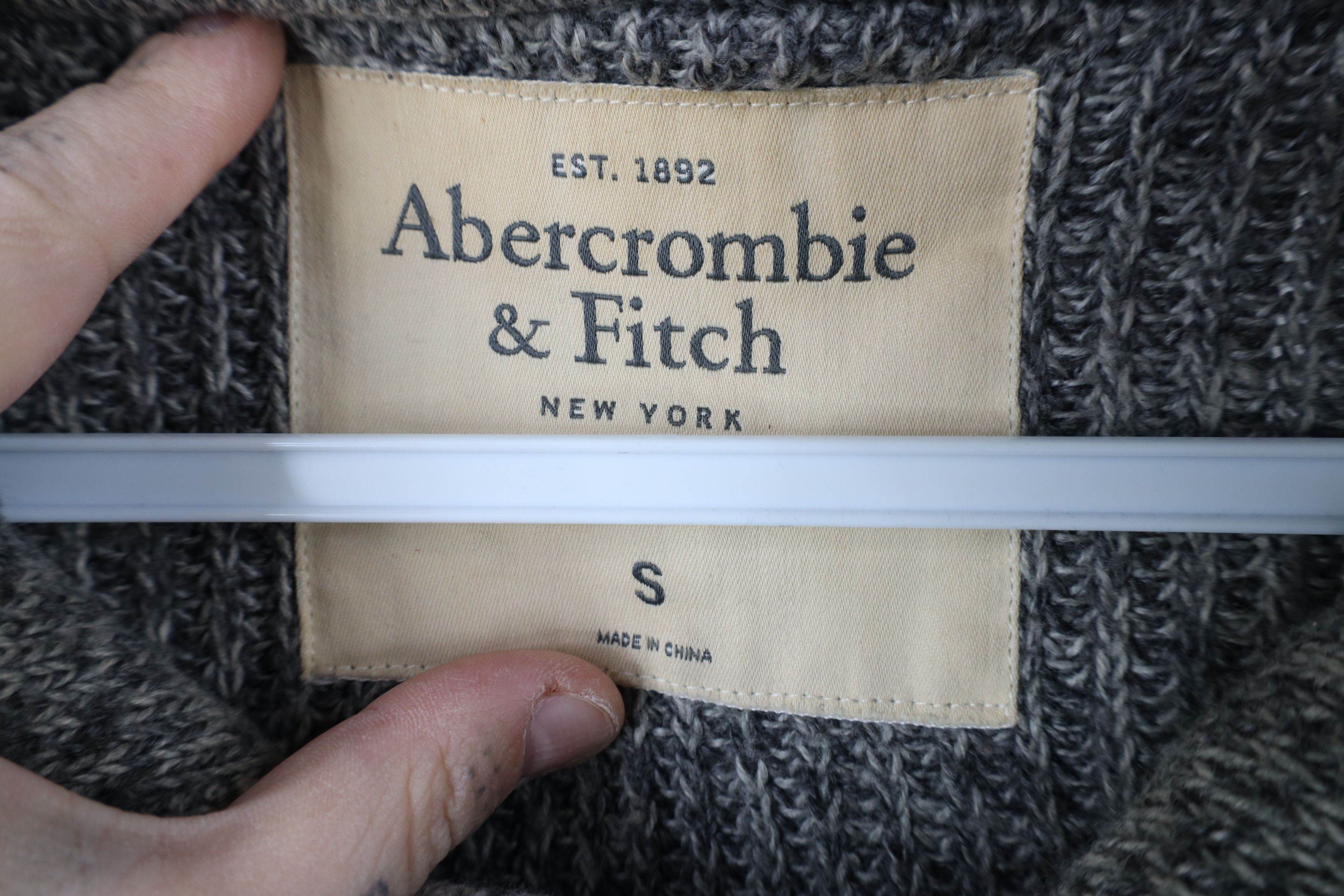 Abercrombie & Fitch Vintage Y2K Abercrombie & Fitch Ribbed Knit Hoodie Sweater Size S / US 4 / IT 40 - 6 Thumbnail