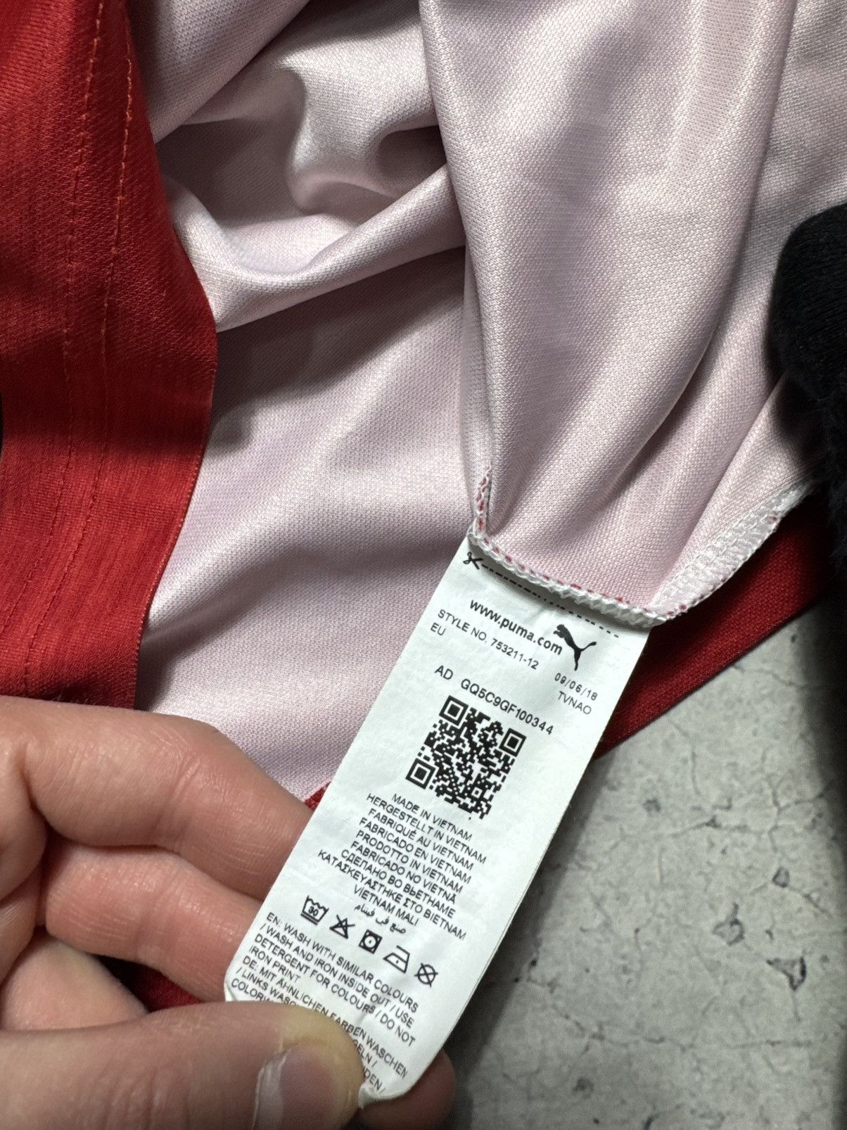 Puma Puma FC Arsenal London 2018/2019 Vintage Soccer Jersey Size US S / EU 44-46 / 1 - 8 Thumbnail