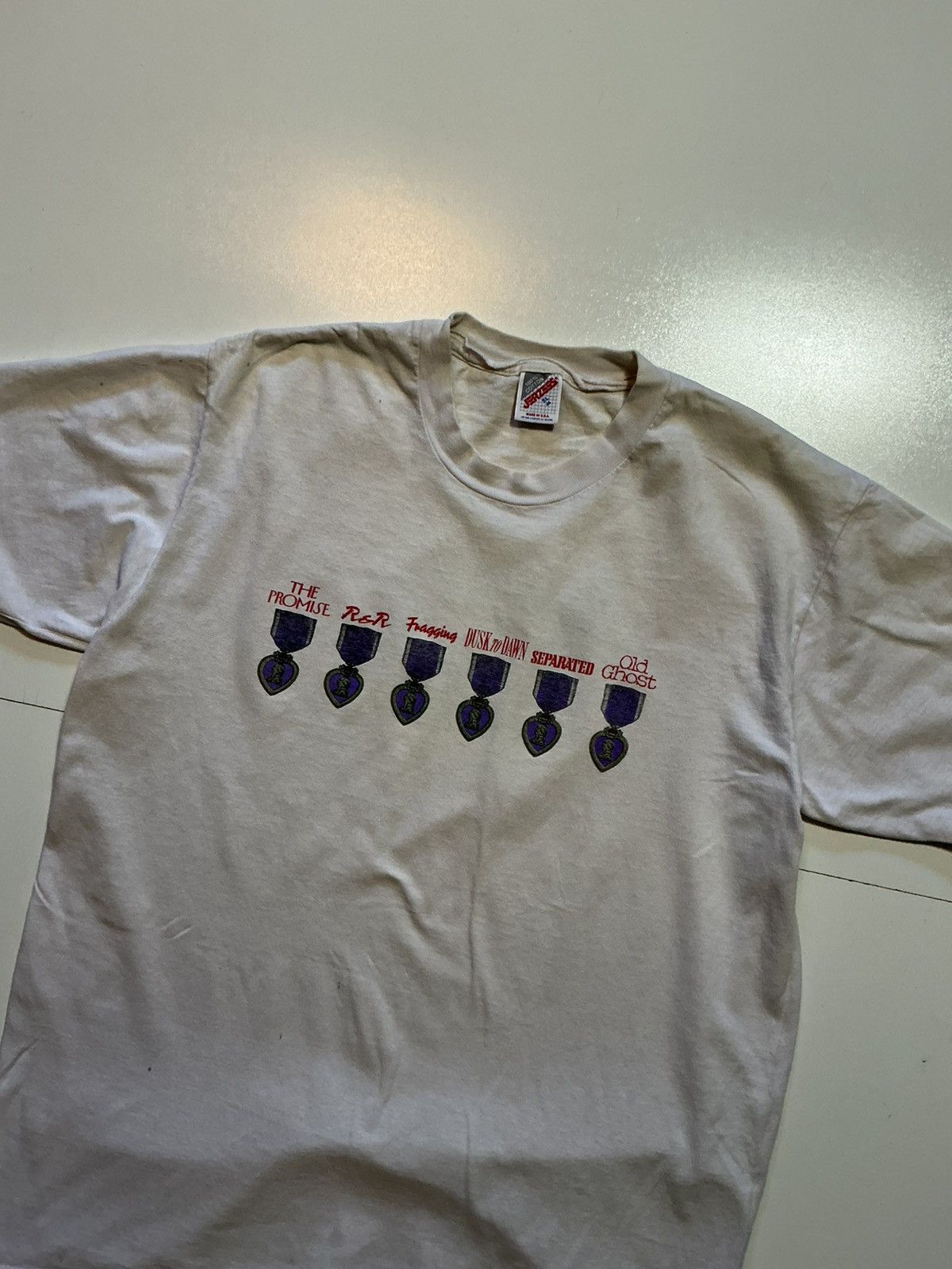 Jerzees Vintage Jerzees Purple Heart Vietnam War Story T-Shirt Size US XL / EU 56 / 4 - 6 Thumbnail