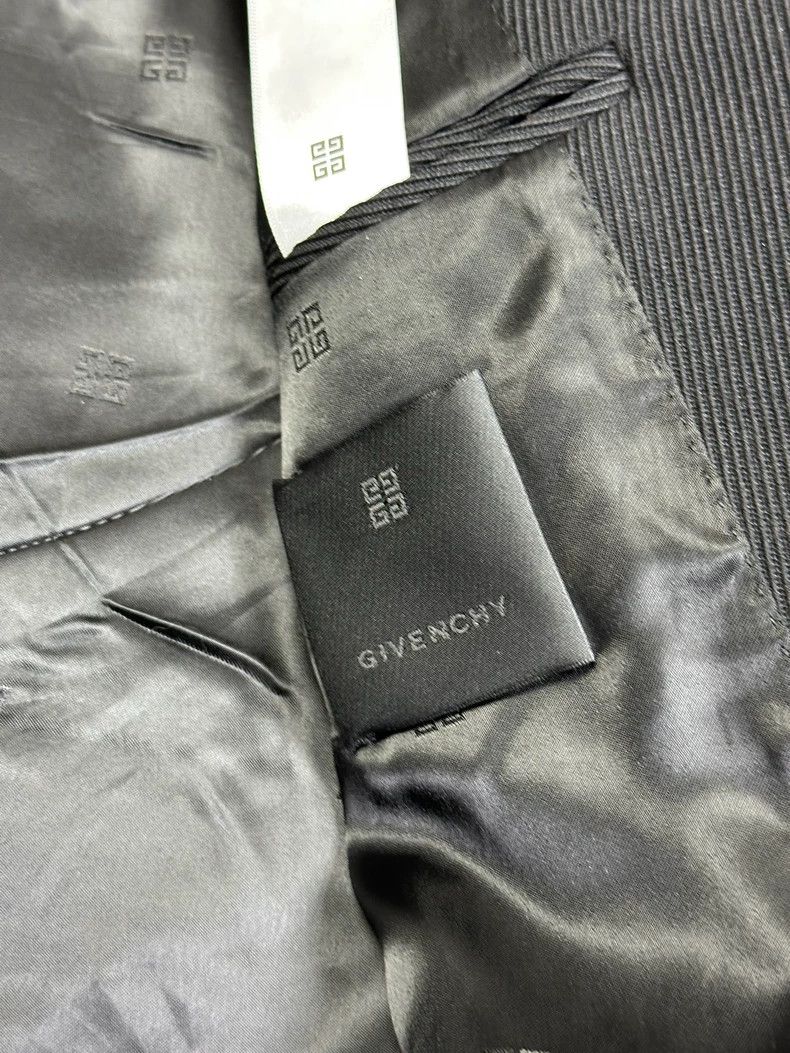 Givenchy Givenchy Size46 Black buckle casual suit 46 size / 98 new / Size US XL / EU 56 / 4 - 4 Thumbnail