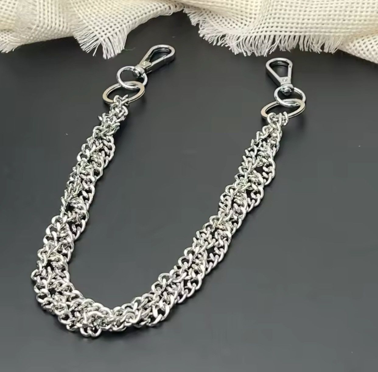 Vintage Punk Rock silvery Unique Metal Minimalist Keychains Size ONE SIZE - 2 Thumbnail