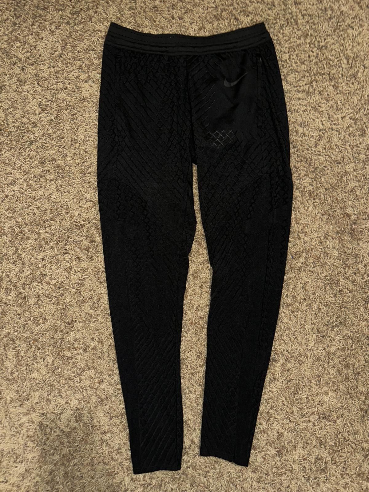 Nike Nike Women Vprknit Black Professional Running Pants Sample Size 28" / US 6 / IT 42 - 1 Thumbnail