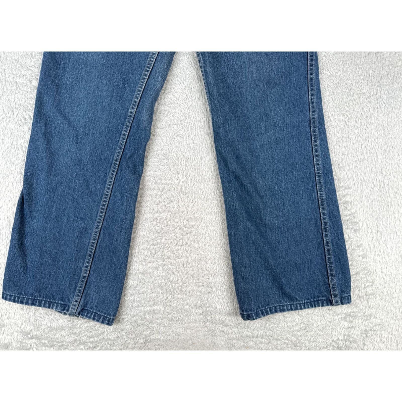 Levi's Levi's Women Jeans Bootcut Relaxed Fit High Rise 30 Blue Denim Cotton Casual 2010s Size 30" / US 8 / IT 44 - 2 Thumbnail