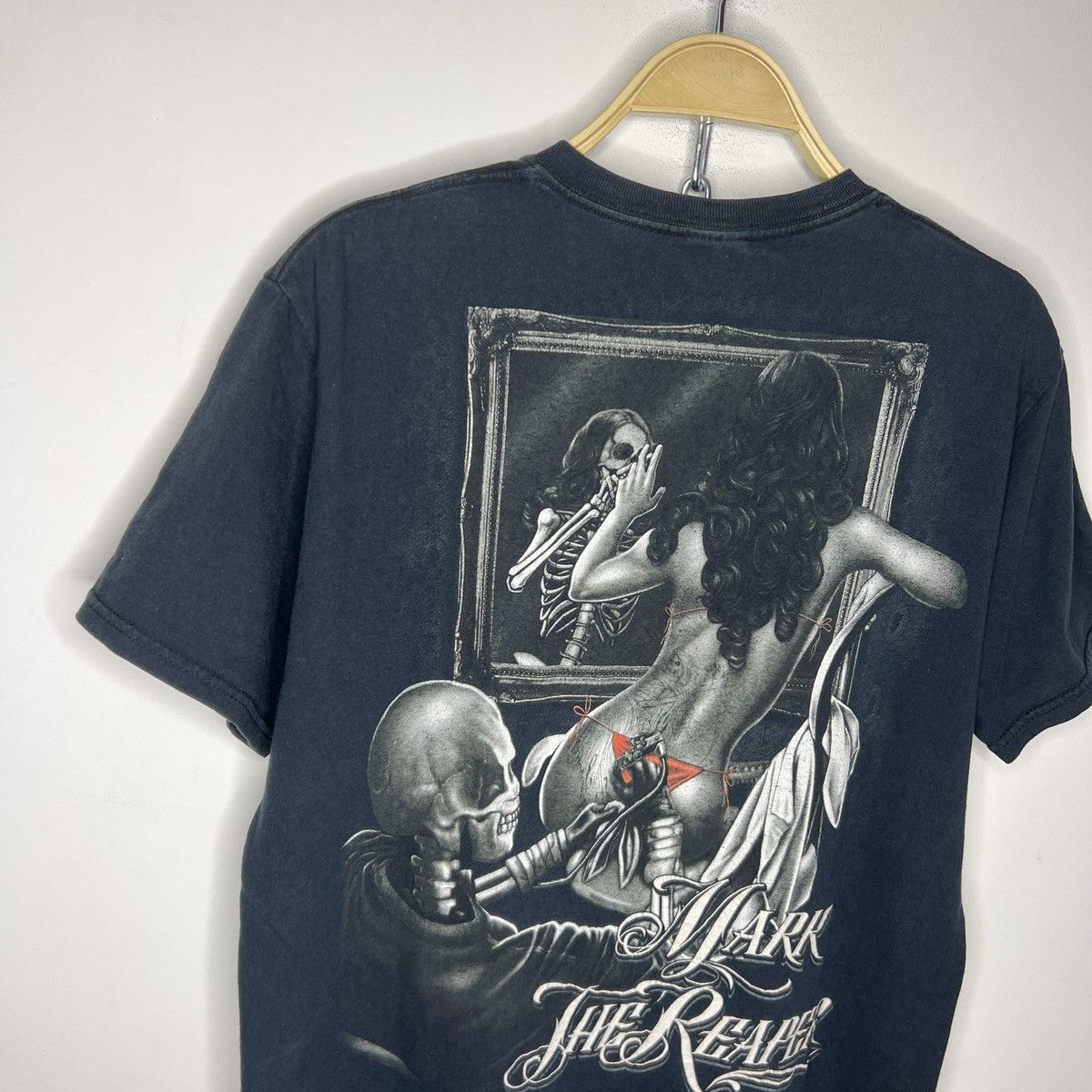 Band Tees × Vintage Vintage Tshirt Y2K Crazy Sexy Chick Girl Ass Full Print Size US M / EU 48-50 / 2 - 7 Thumbnail