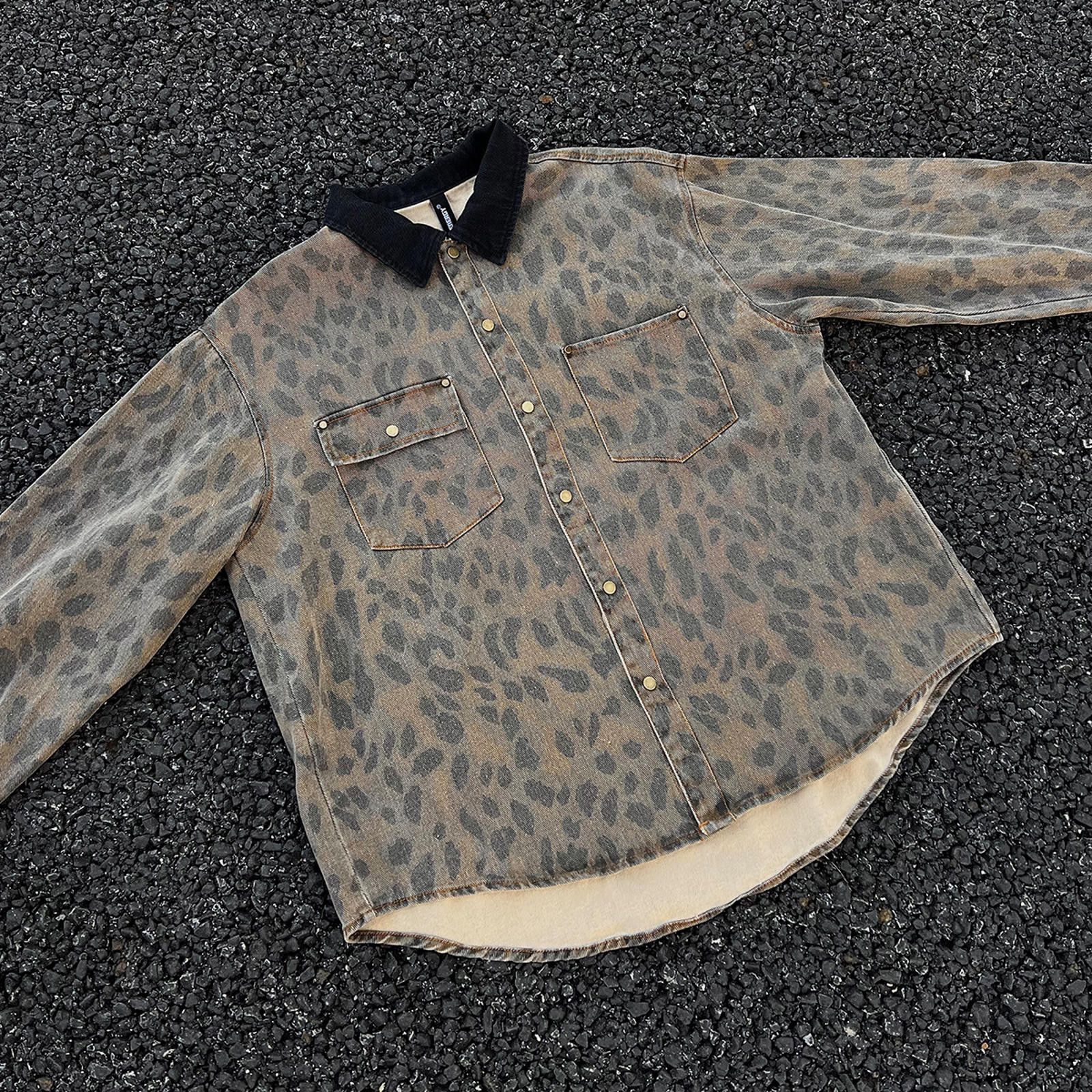 Other Leopard Print Denim Shirt with Black Collar Size US M / EU 48-50 / 2 - 1 Thumbnail