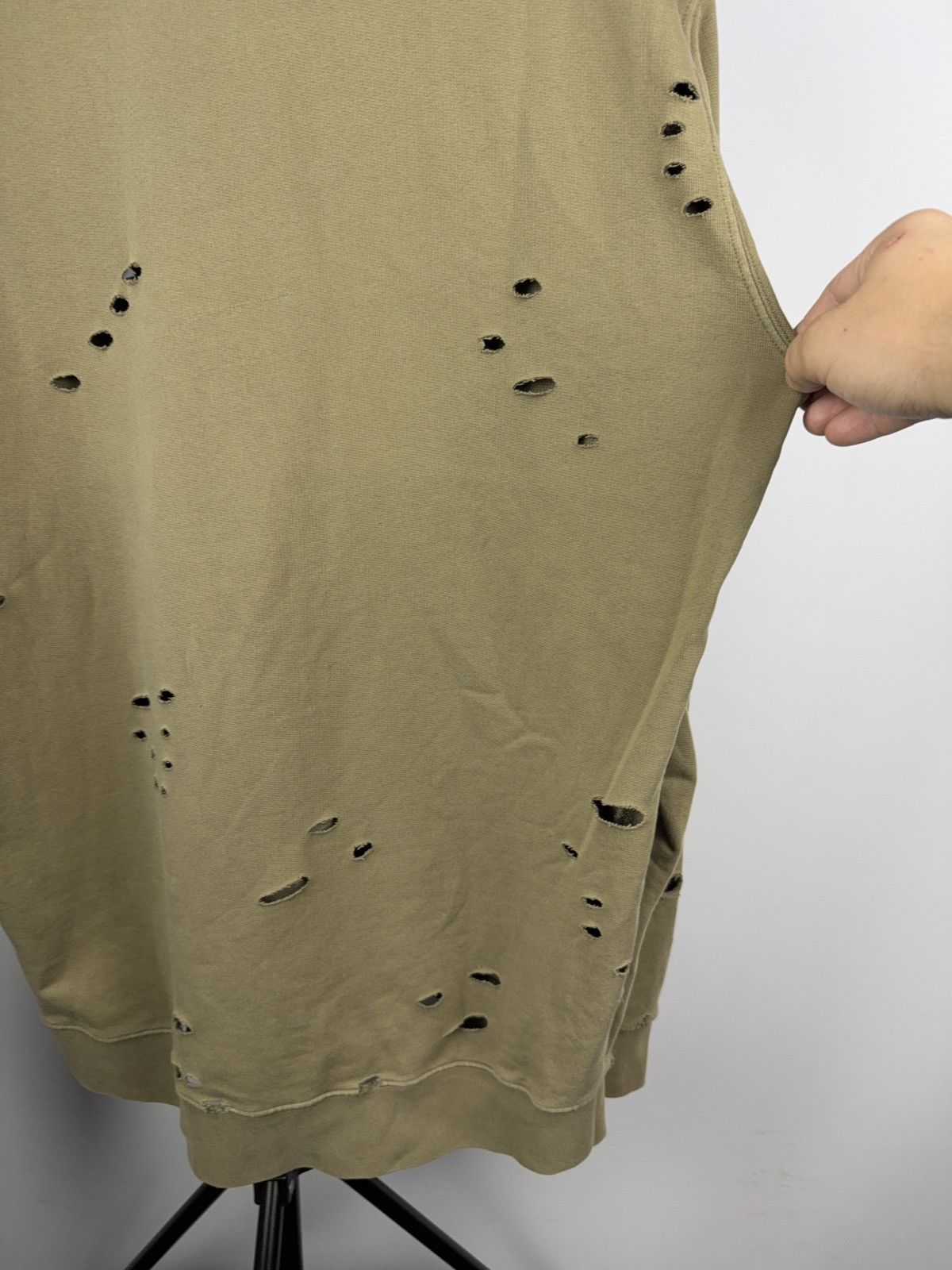 Edwin Distressed Y2K Retro Edwin Vintage style 90s Sweatshirt Size US L / EU 52-54 / 3 - 15 Thumbnail