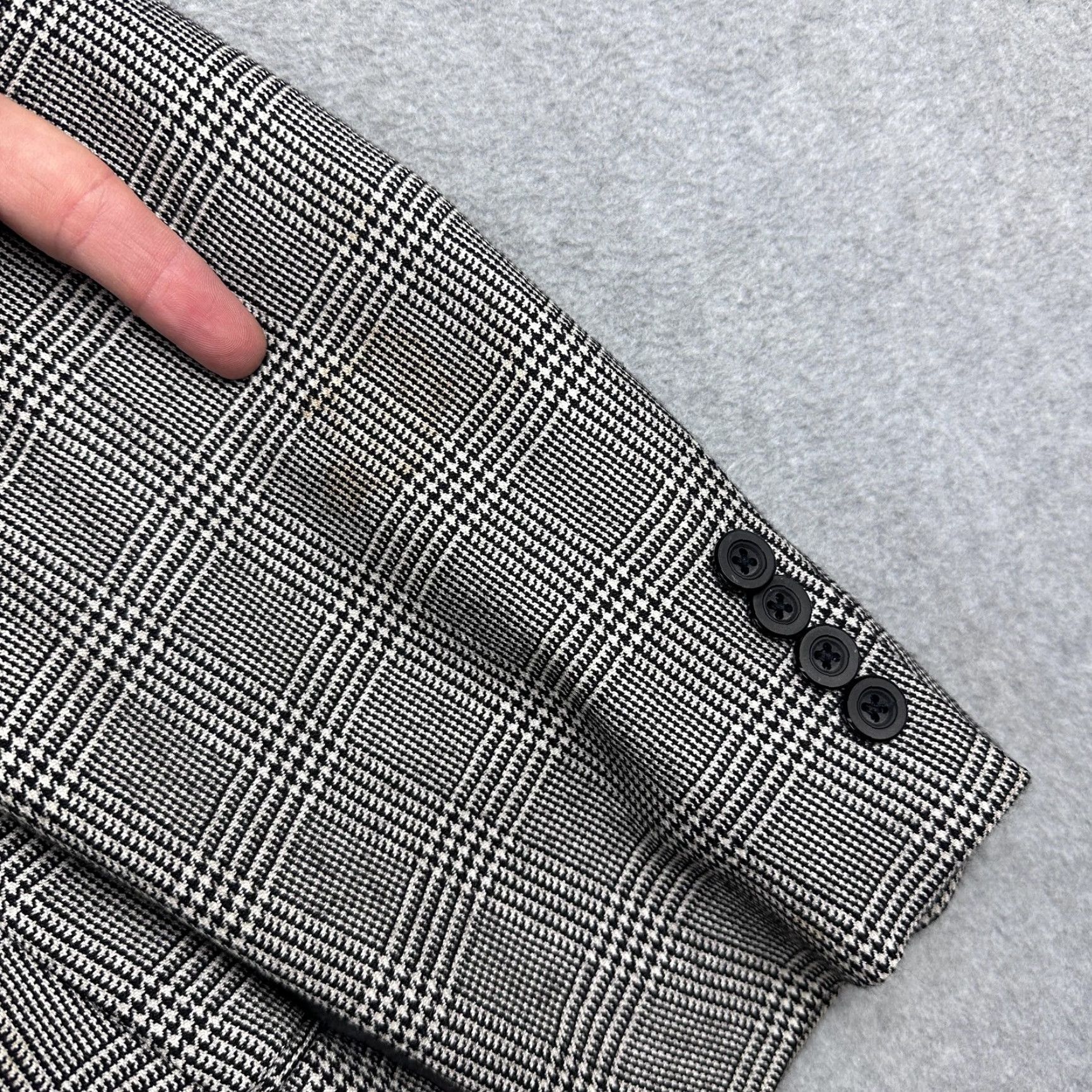Nordstrom VINTAGE John W. Nordstrom Loro Piana Blazer Mens 48R Gray Plaid Cashmere 3 Button Coat Size 48R - 4 Thumbnail
