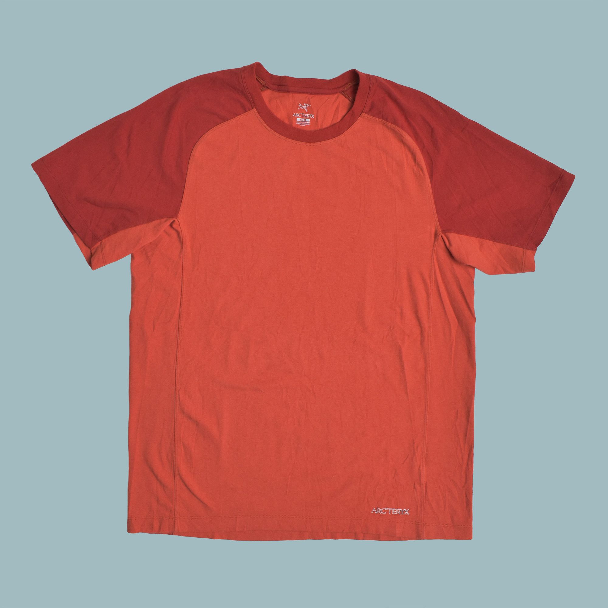 ARC’TERYX MENS ORANGE/RED VINTAGE T-SHIRT GOOD CONDITION