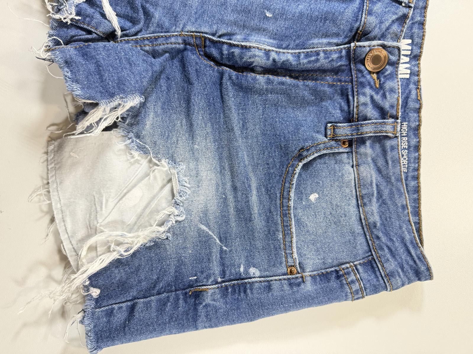Other Miami High Rise Distressed Denim Shorts 7 Size 28" / US 6 / IT 42 - 2 Thumbnail
