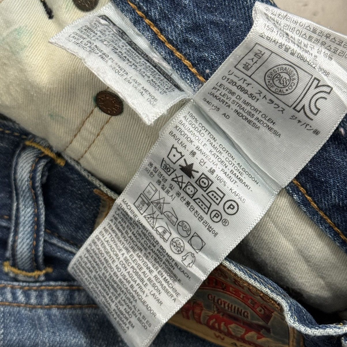 Levi's Levis 505 Distressed Whiskering Denim Pants Size US 42 / EU 58 - 17 Thumbnail