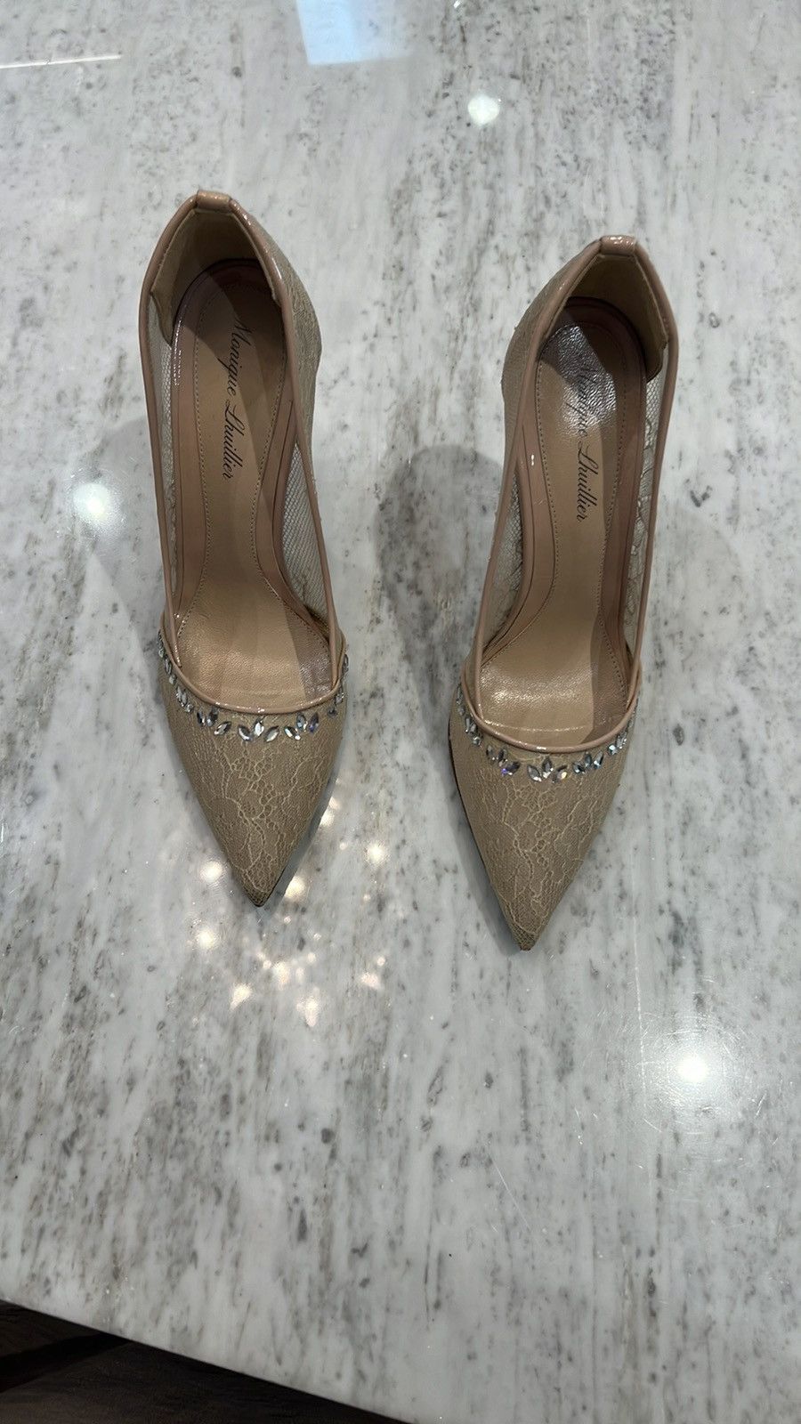 Monique Lhuillier Classy lace nude pump Size US 6.5 / IT 36.5 - 7 Thumbnail