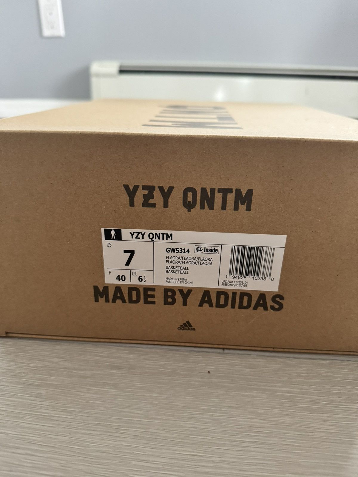 Adidas × Yeezy YZY QNTM Size US 7 / EU 40 - 7 Thumbnail