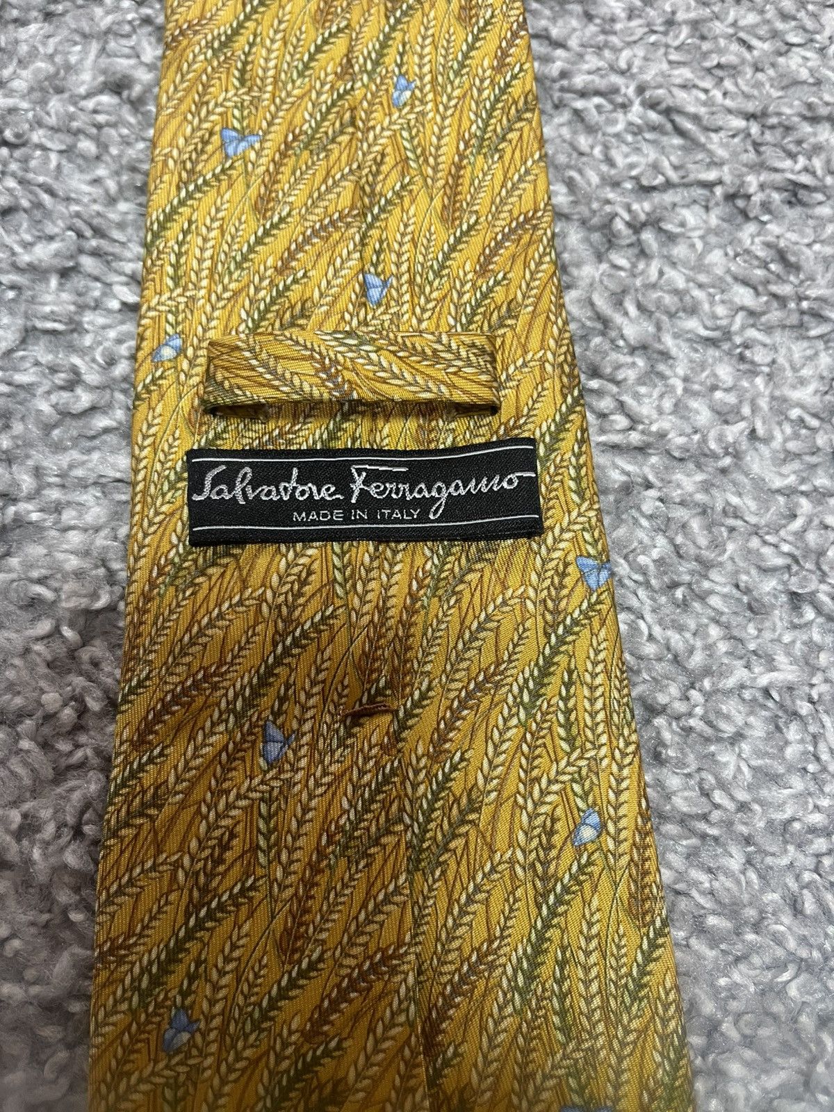 Salvatore Ferragamo × Vintage SALVATORE FERRAGAMO FLORAL ALL OVER PRINT SILK ITALY VINTAGE Size ONE SIZE - 2 Thumbnail