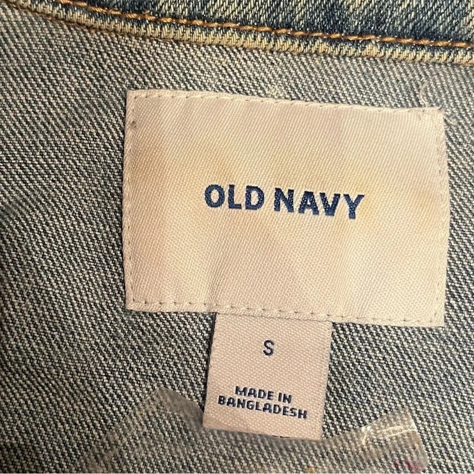 Old Navy Old Navy denim jacket, size small Size S / US 4 / IT 40 - 3 Thumbnail