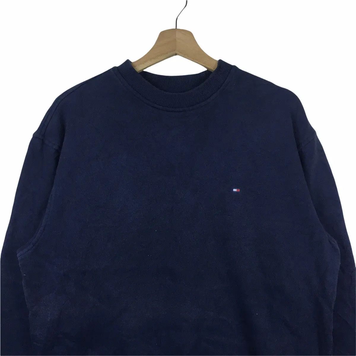 Tommy Hilfiger Vintage TOMMY HILFIGER Flag Embroidered Sweatshirt Pullover Size US S / EU 44-46 / 1 - 2 Thumbnail