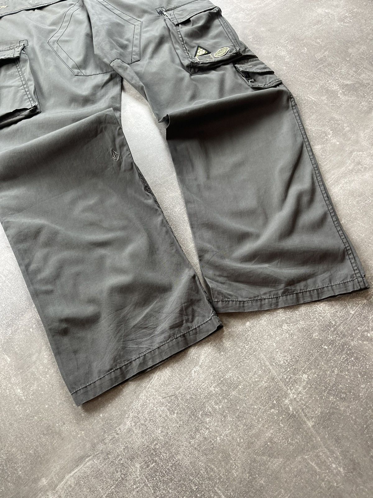 Volcom Volcom Cargo Pants Green Utility Workwear Y2K Outdoor Skater Size US 31 - 3 Thumbnail