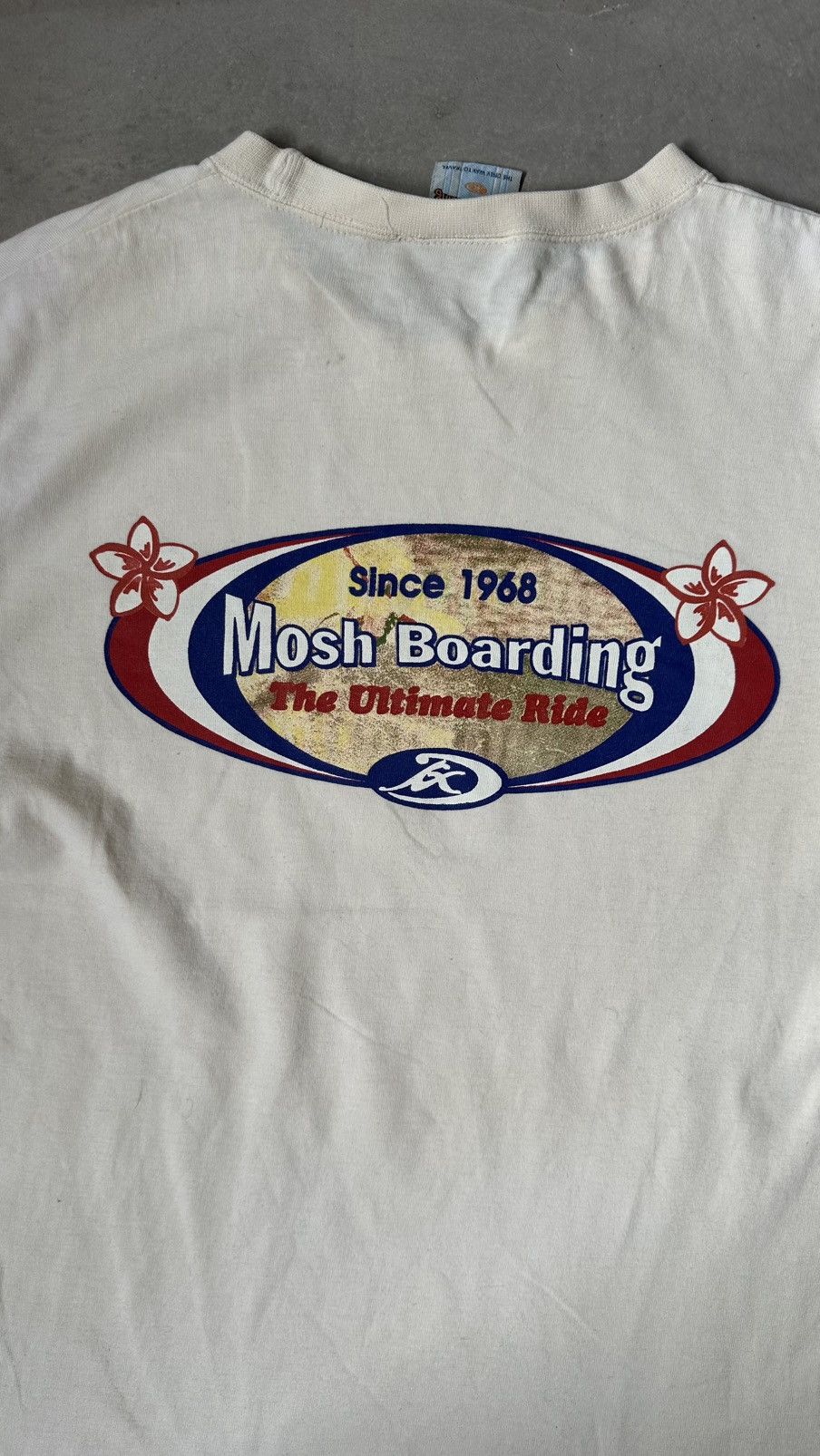 Vintage VINTAGE MOSH BOARDING SURF TEE Size US M / EU 48-50 / 2 - 6 Thumbnail