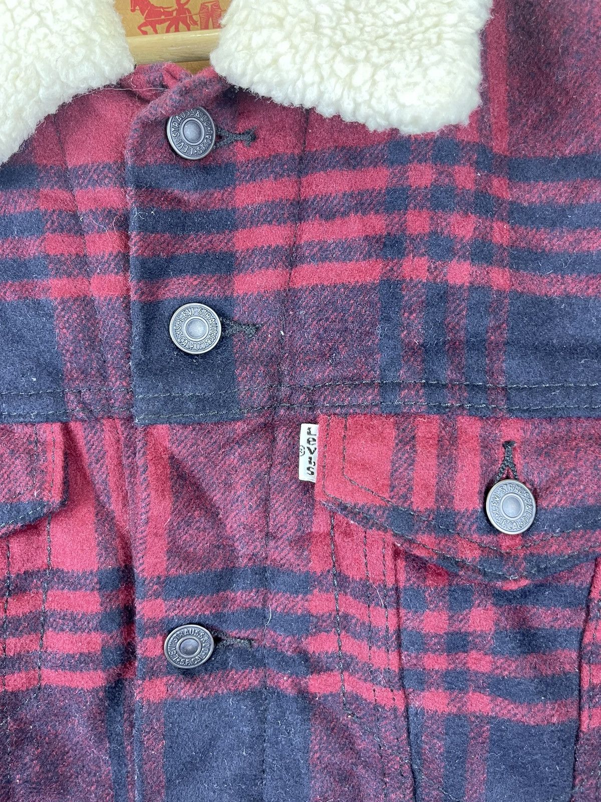 Levi's × Levi's Vintage Clothing × Vintage VINTAGE LEVIS Red Tartan Sherpa Trucker Jacket Size US S / EU 44-46 / 1 - 6 Thumbnail
