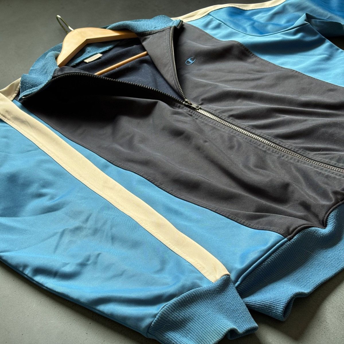Champion Vintage 80s / 90s Champion Track Jacket Black Blue White Size US L / EU 52-54 / 3 - 2 Thumbnail