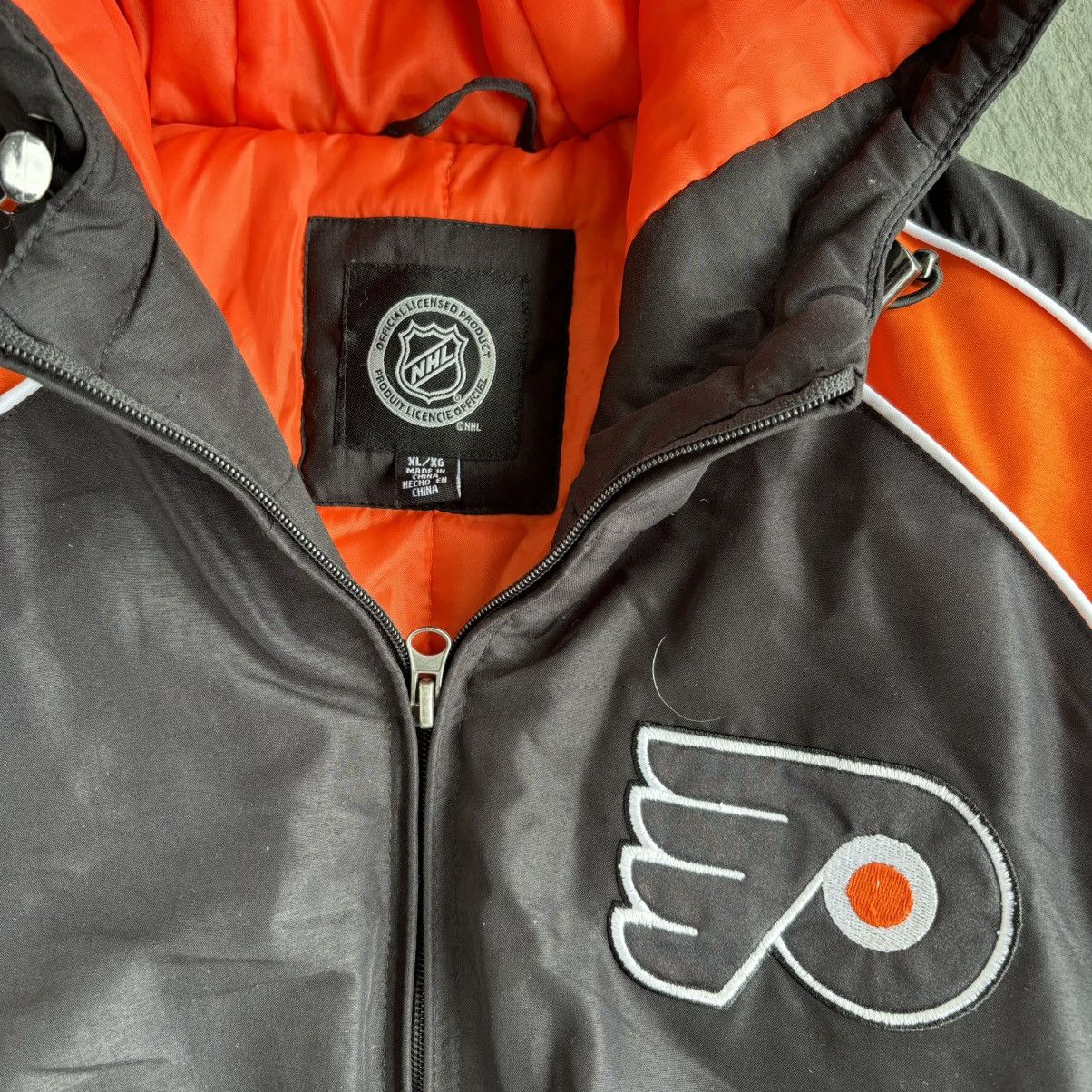 NHL Vintage Philadelphia Flyers Puffer Jacket Size US XL / EU 56 / 4 - 2 Thumbnail