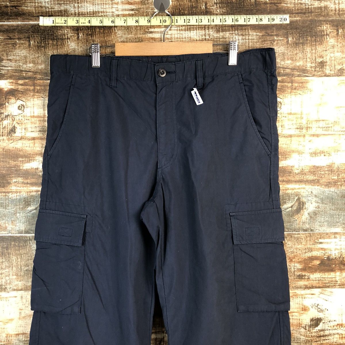 Japanese Brand Uniqlo Dark Blue multipocket Short Pants #A2379 Size US 33 - 2 Thumbnail