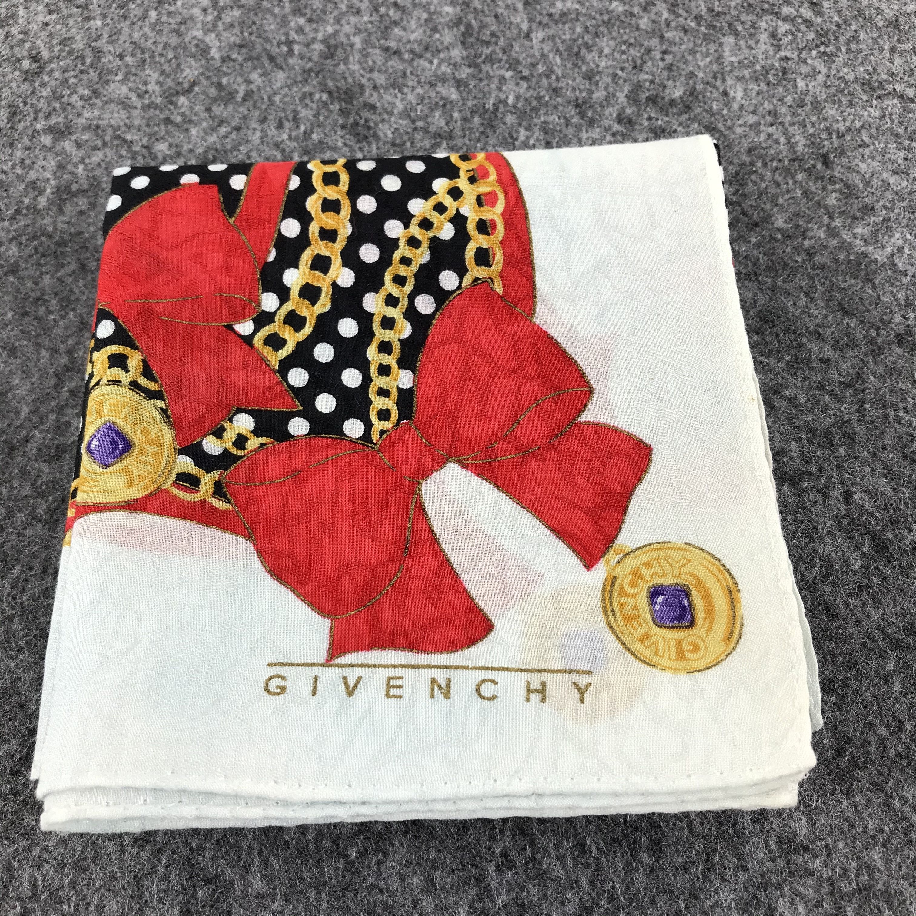 Givenchy Givenchy Luxury Handkerchief Neckerchief Bandana H398 Size ONE SIZE - 10 Thumbnail