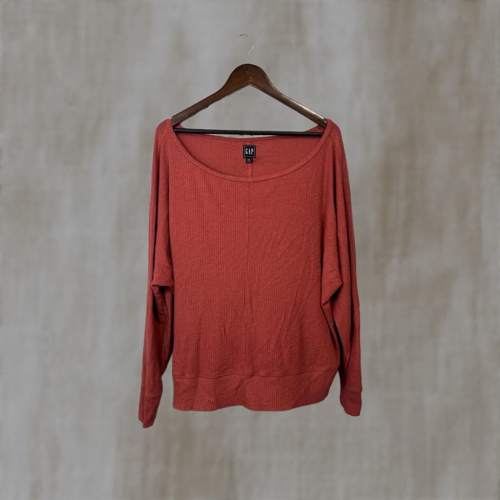 Gap GAP Women's Long Sleeve Top XL Red Shirt Blouse Scoop Neck Relaxed 100% Cotton Regular Women Size XL / US 12-14 / IT 48-50 - 1 Thumbnail