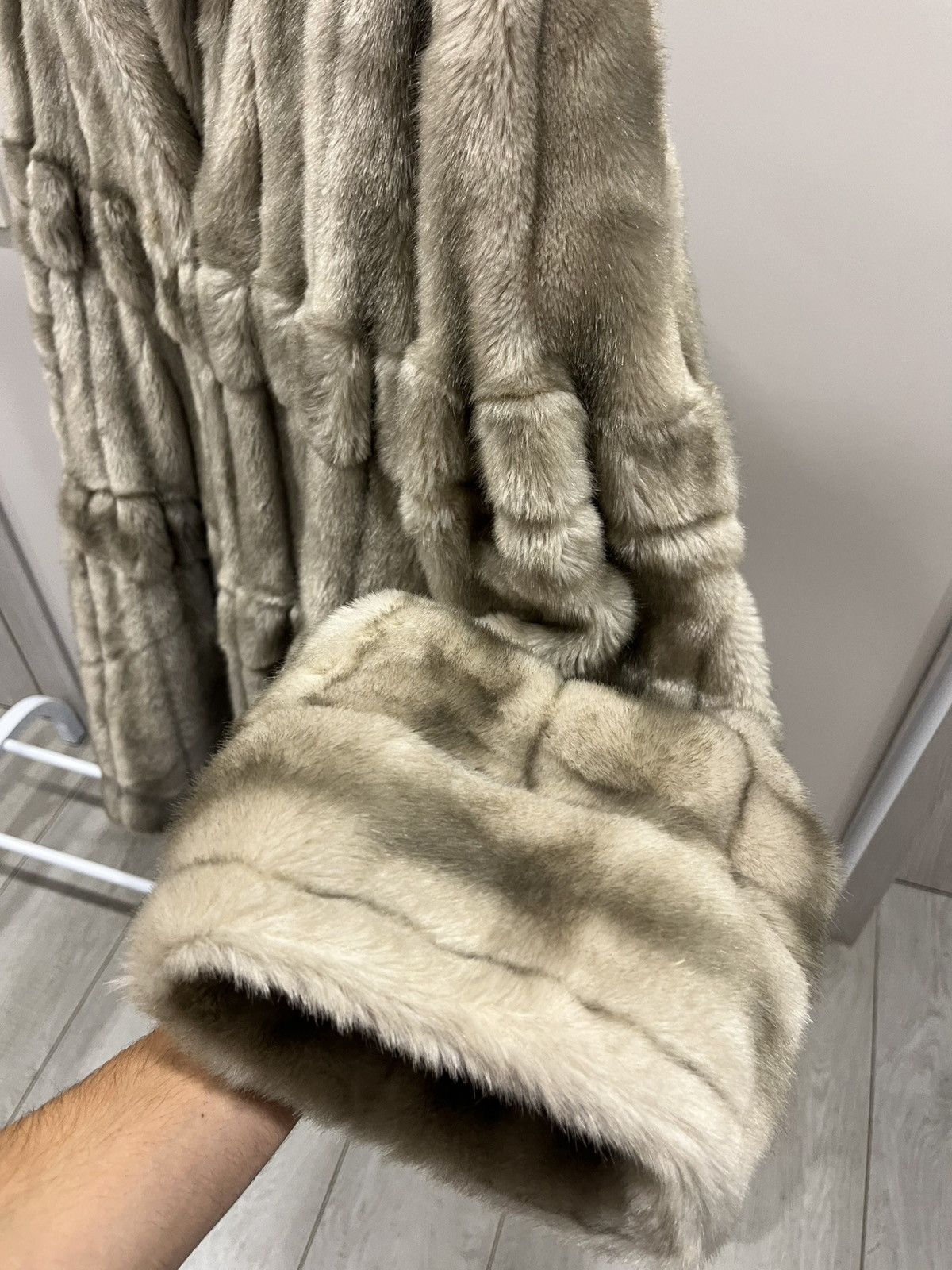 Japanese Brand Vintage Faux Fur Coat Made in France Size L / US 10 / IT 46 - 6 Thumbnail
