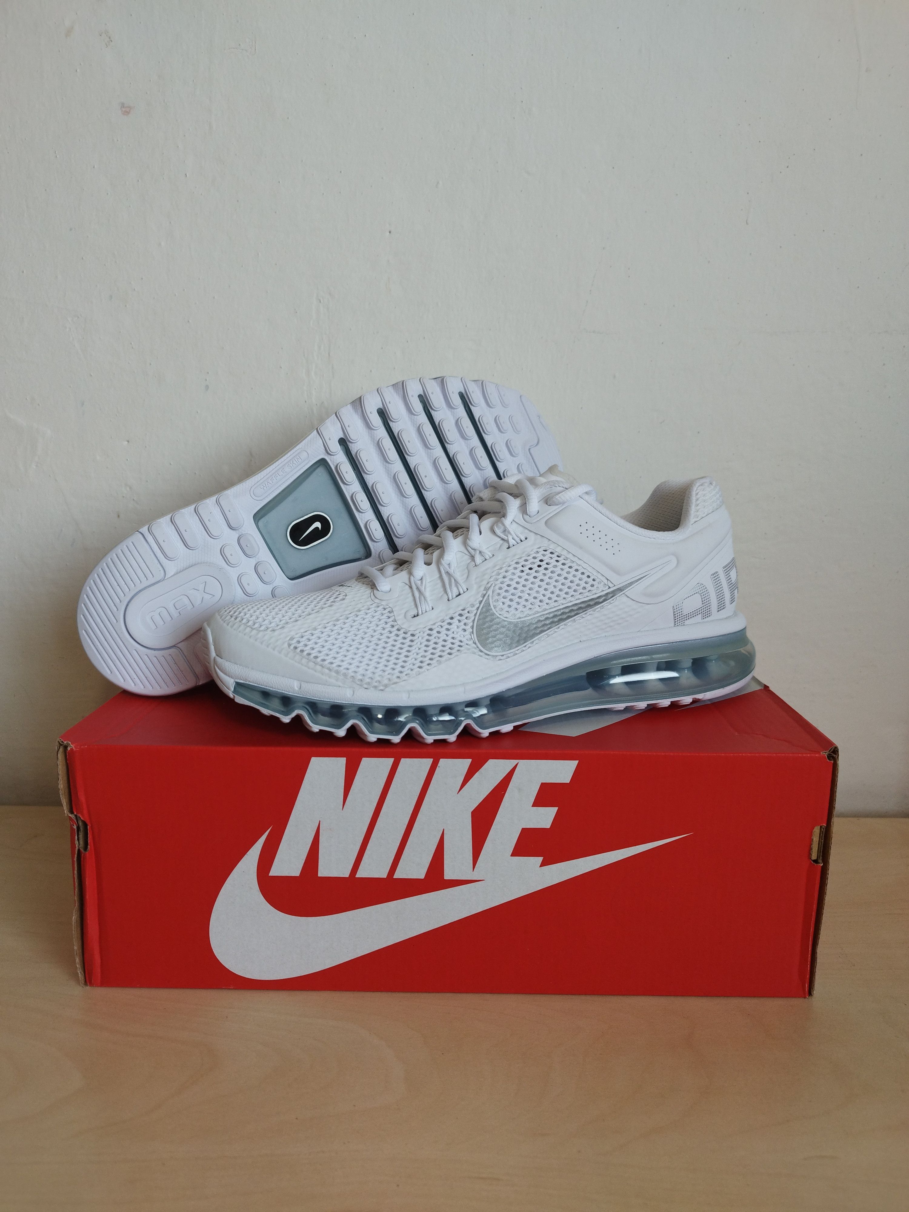 Nike Nike air max 2013 Size US 10 / EU 43 - 1 Thumbnail
