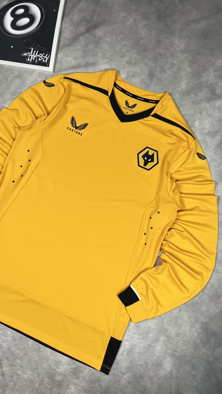 Castore Castore Wolves Pro Training Longsleeve Yellow M (2022-2023) Size US M / EU 48-50 / 2 - 1 Thumbnail