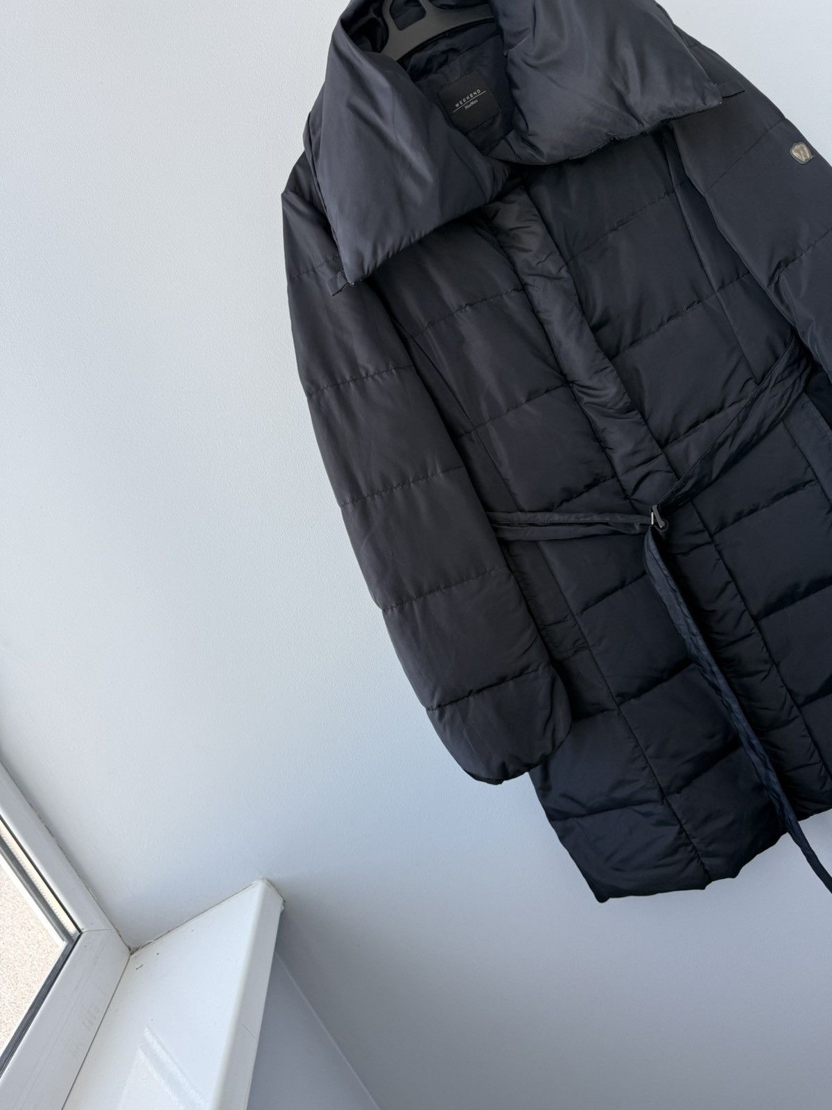 Max Mara Weekend Max Mara Down Coat Womans Size L / US 10 / IT 46 - 4 Thumbnail