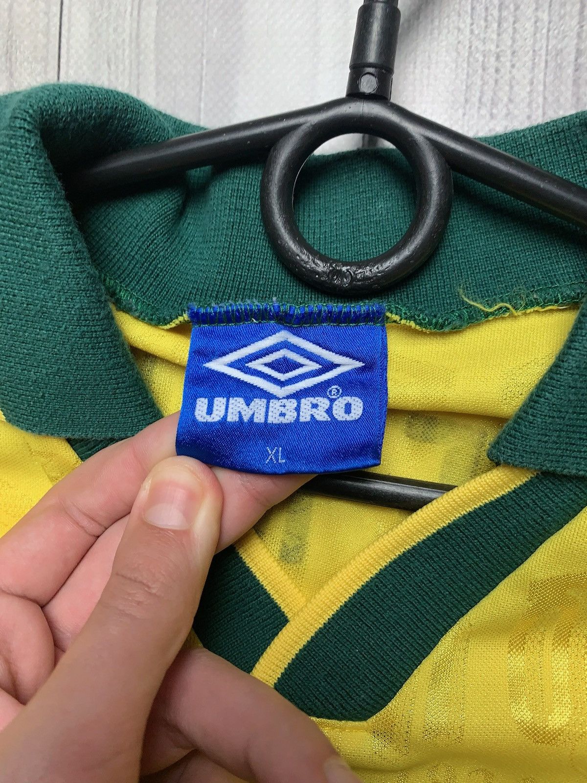Umbro × Vintage Vintage Umbro soccer jersey yellow Brazil size XL logo Size US XL / EU 56 / 4 - 3 Thumbnail