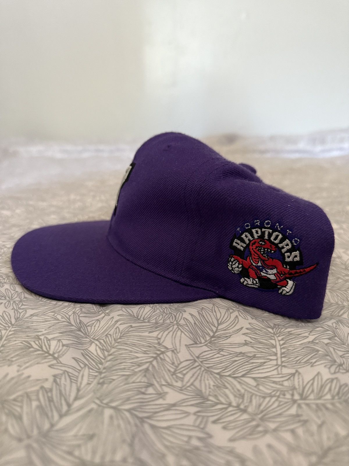 Mitchell & Ness 1/1 RAPTORS SNAPBACK Size ONE SIZE - 2 Thumbnail