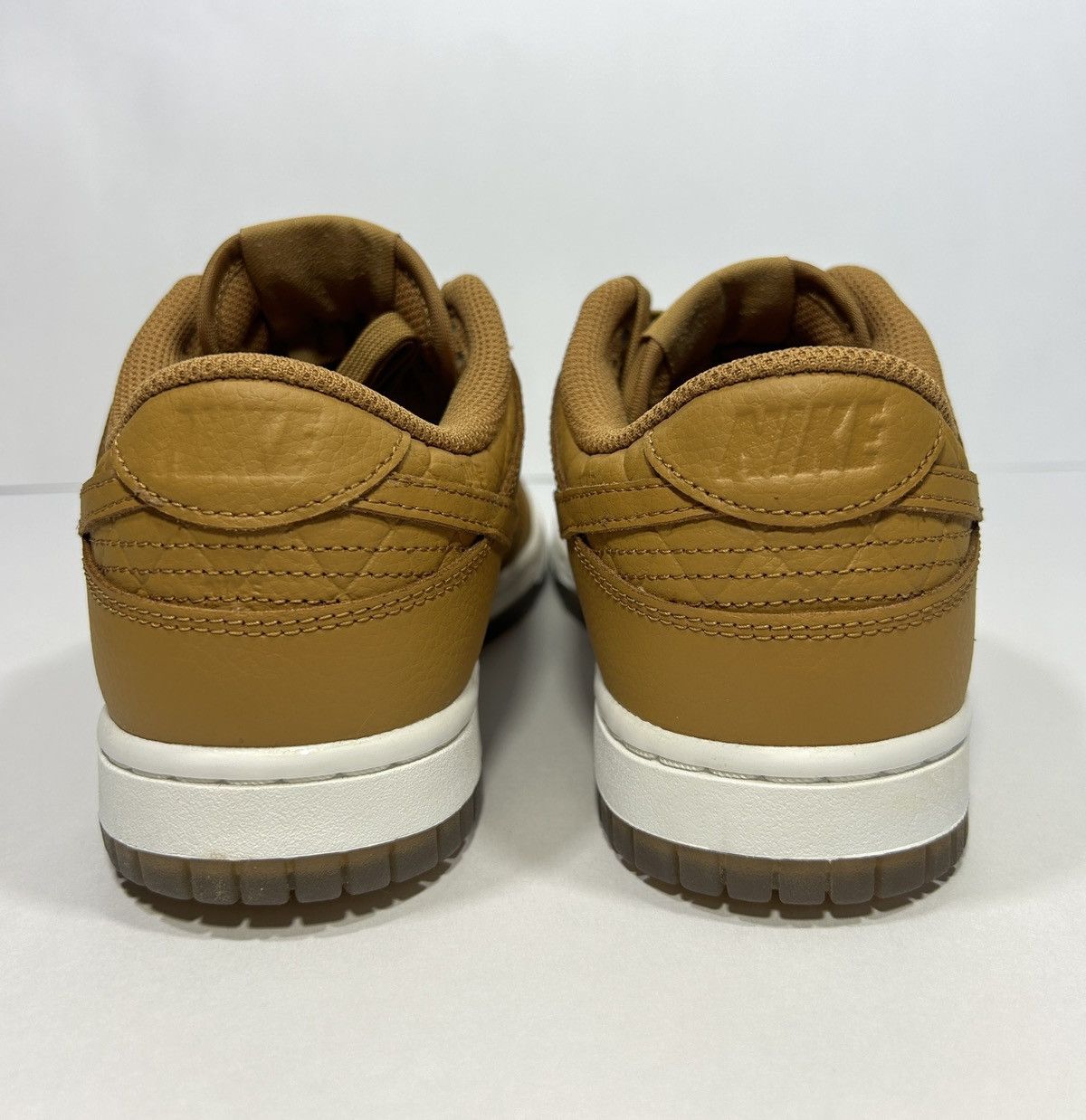 Nike Nike Dunk Low ‘Quilted Wheat’ (DX3374 700) Shoes Size: 7 W Size US 7 / IT 37 - 5 Thumbnail
