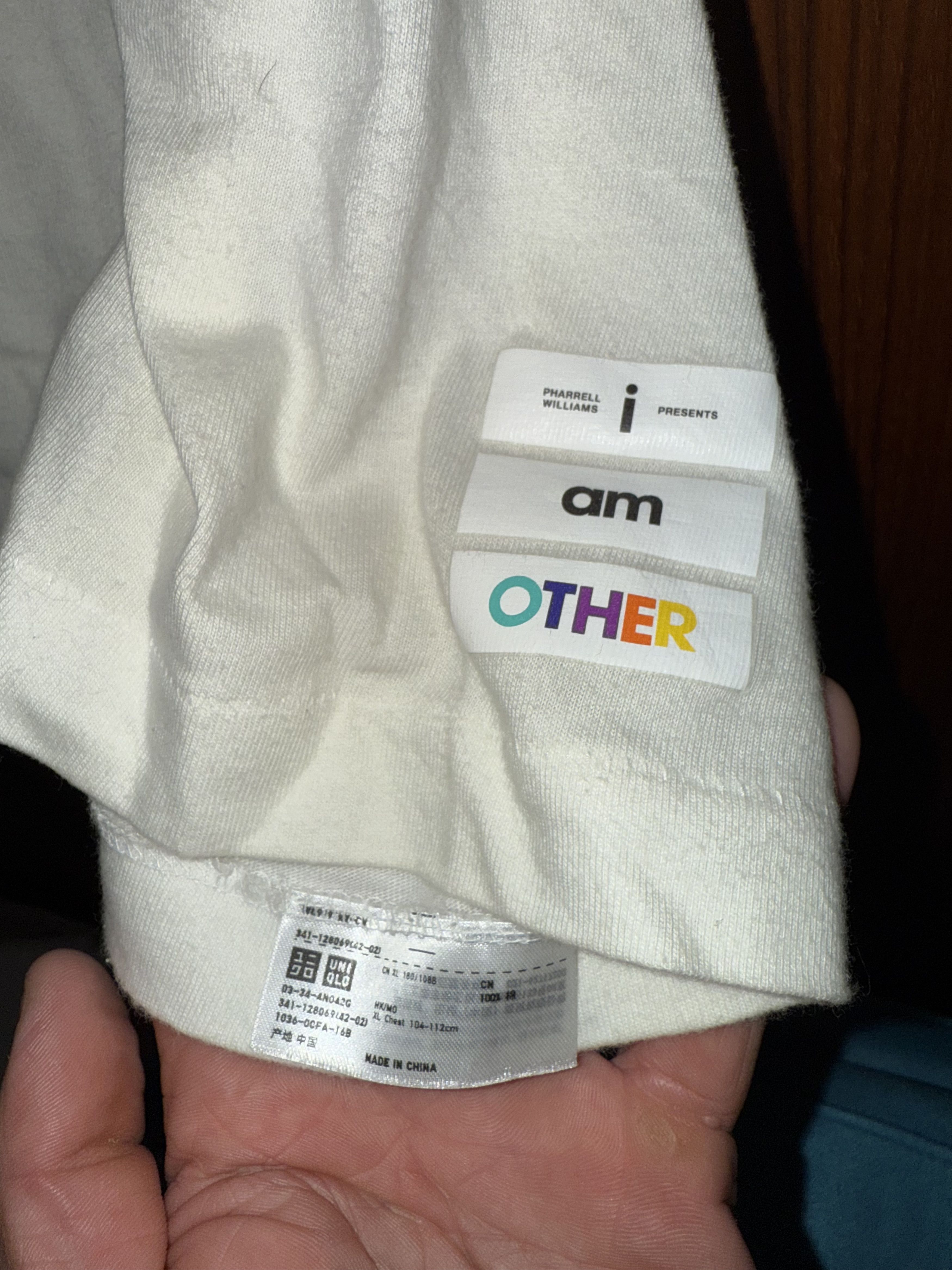 Pharrell × Uniqlo i am OTHER Pharrell Size US XL / EU 56 / 4 - 2 Thumbnail