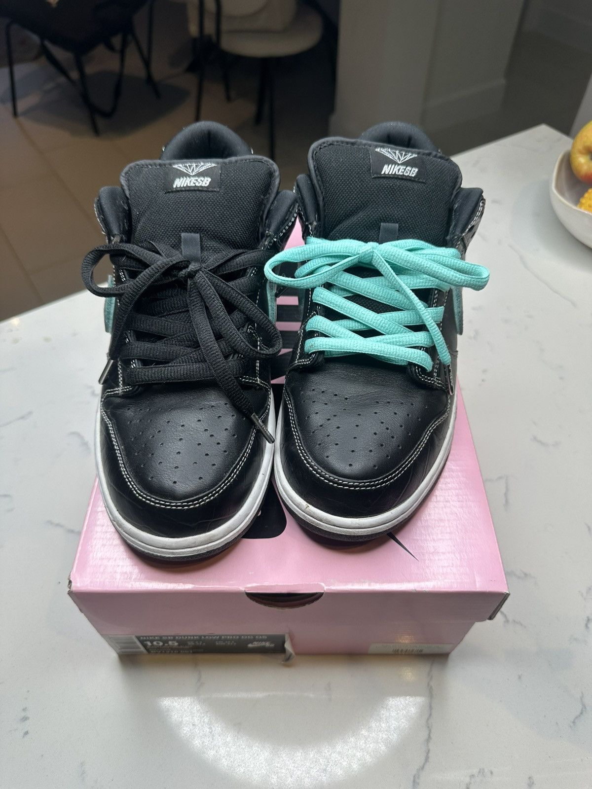 Diamond Supply Co. × Nike DIAMOND NIKE SB DUNK LOW Size US 10.5 / EU 43-44 - 19 Thumbnail