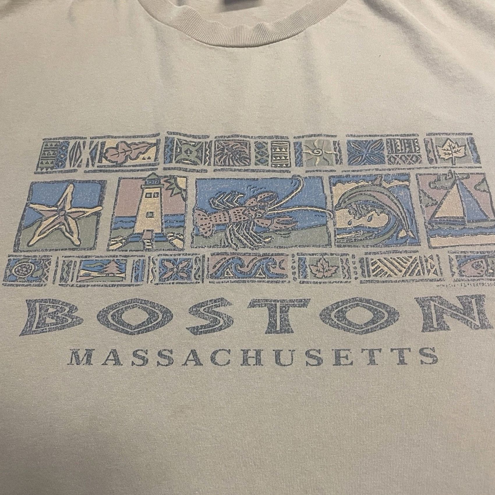 Delta VINTAGE Boston Massachusetts Art Shirt Adult XL Brown 90s Y2K Mens Size US XL / EU 56 / 4 - 7 Thumbnail