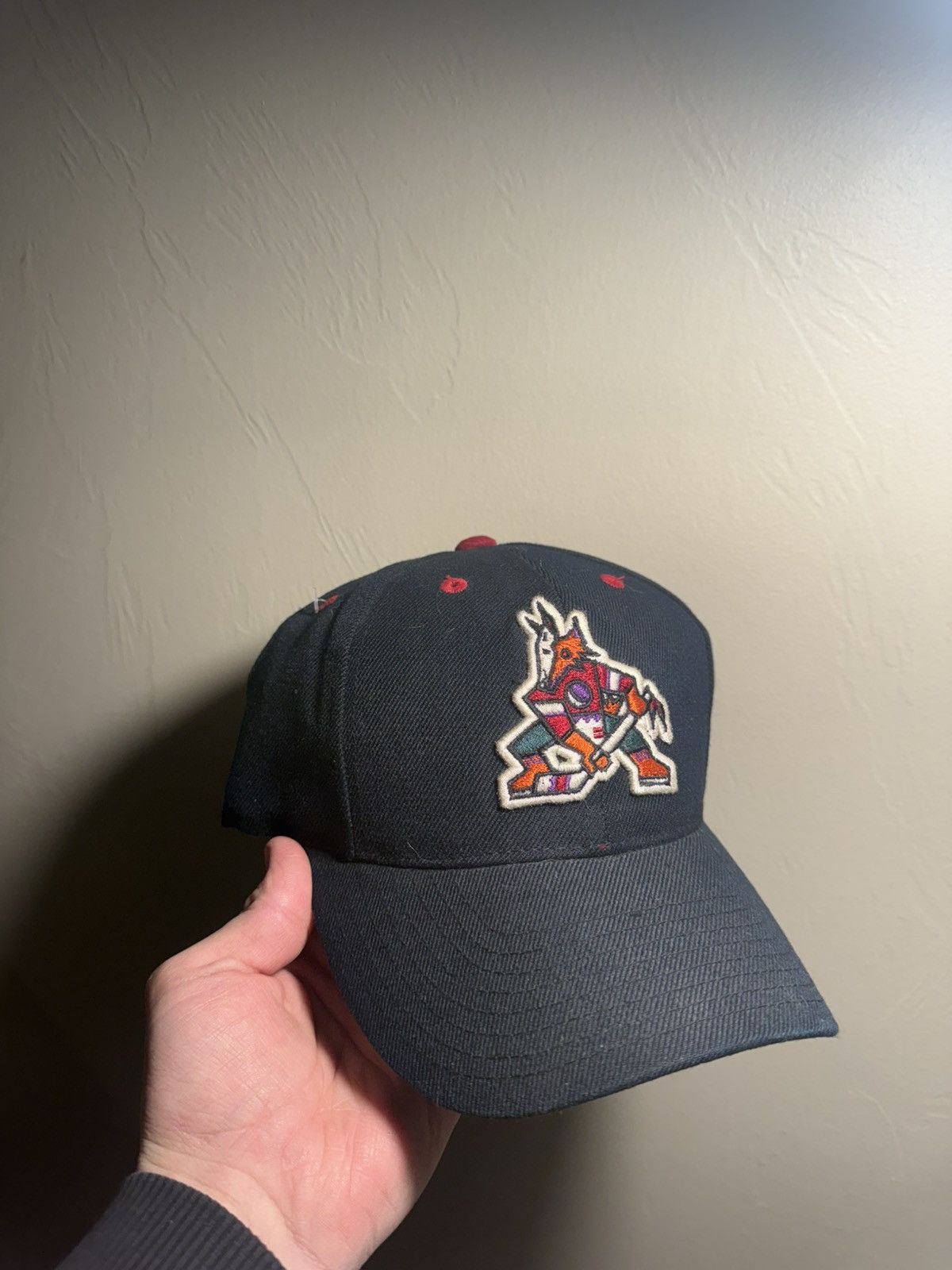 Logo Athletic NEW Vintage Phoenix Coyotes Snapback Hat NHL Arizona 1990s Size ONE SIZE - 1 Thumbnail