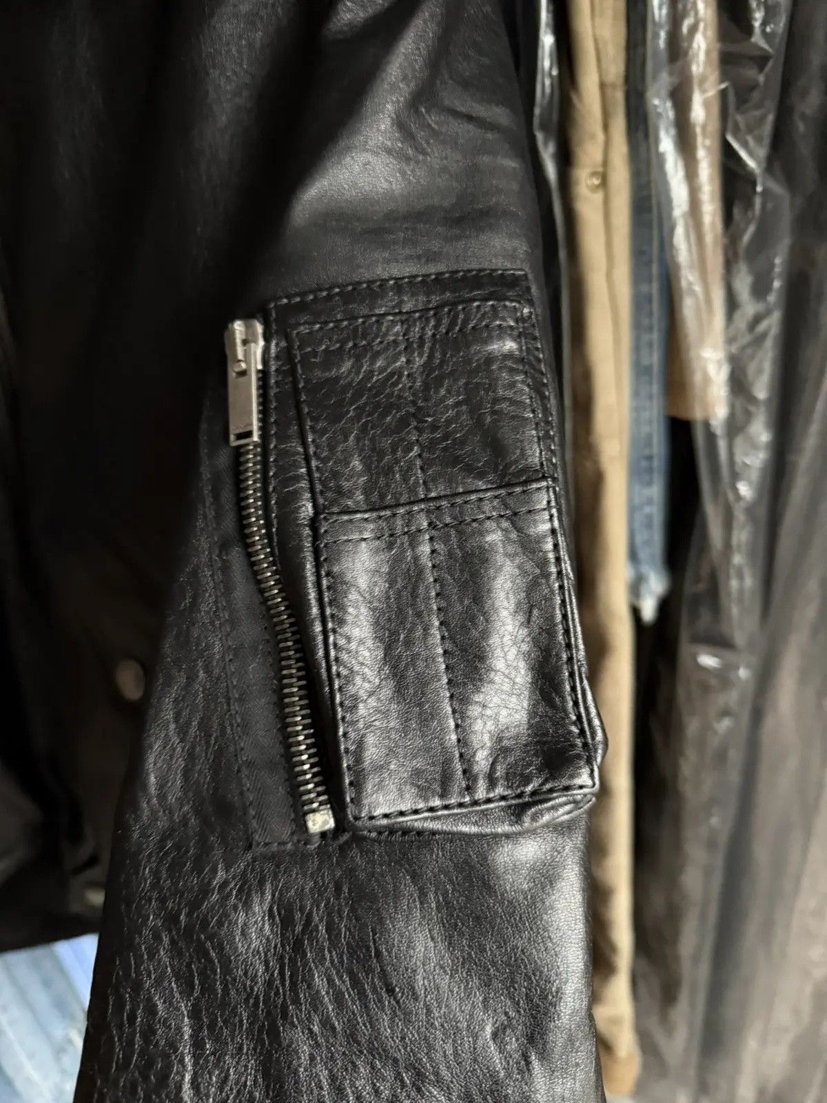 Saint Laurent Paris FW19 Saint Laurent shearling leather MA-1 bomber jacket Size US M / EU 48-50 / 2 - 5 Thumbnail