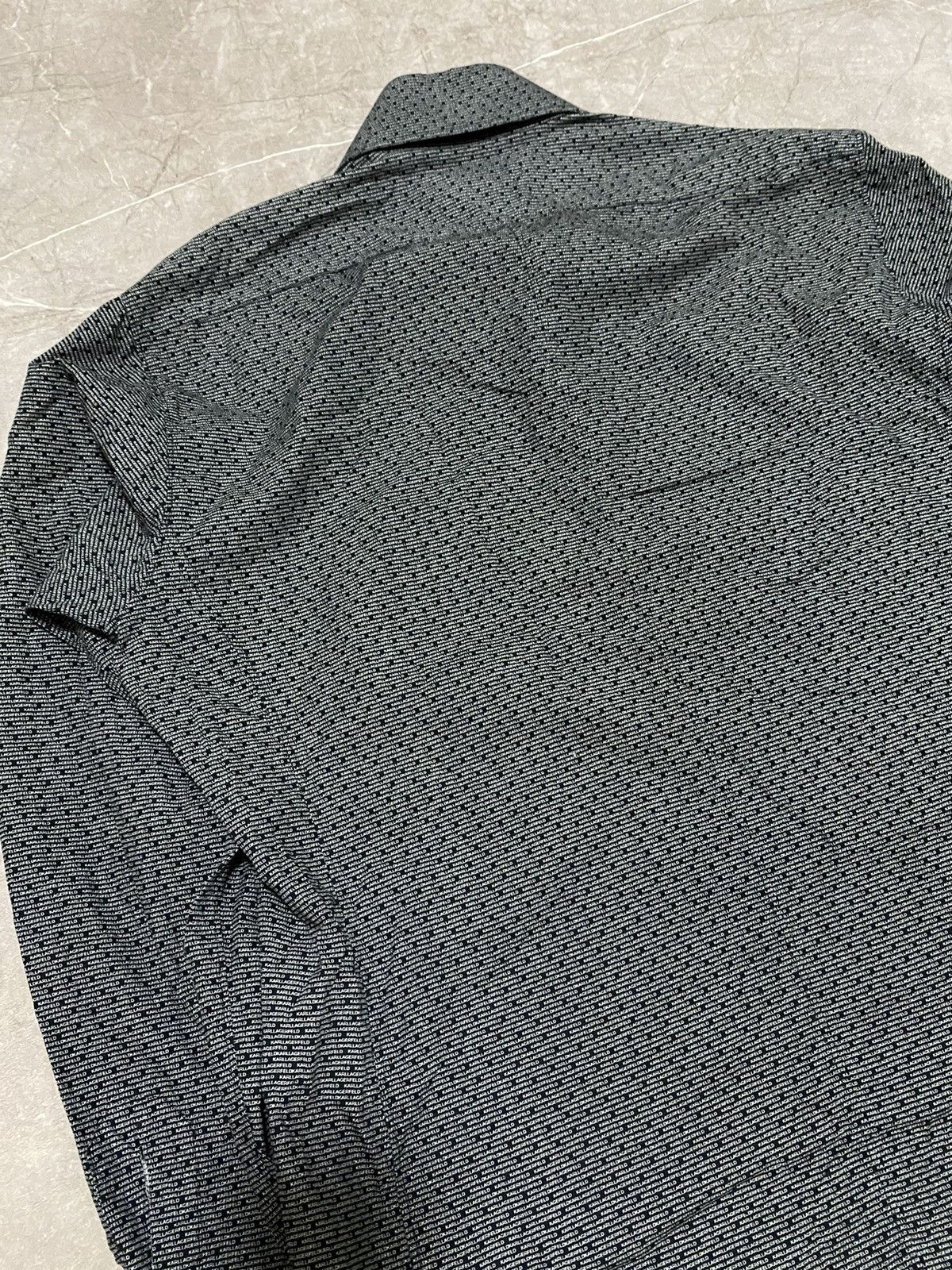 Karl Lagerfeld Karl Lagerfeld Multi Logo All Over Print Shirt Button Up Size US XL / EU 56 / 4 - 13 Thumbnail