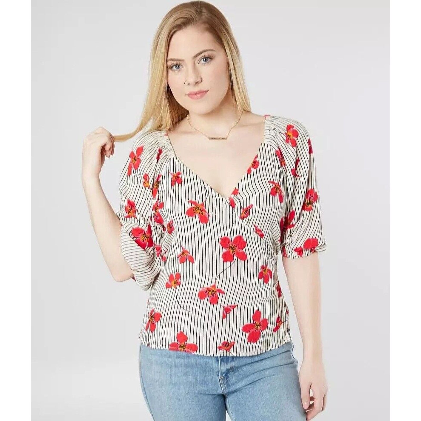 Billabong Billabong New Lust Versatile Wrap Top Medium Floral Blouse Size M / US 6-8 / IT 42-44 - 1 Thumbnail