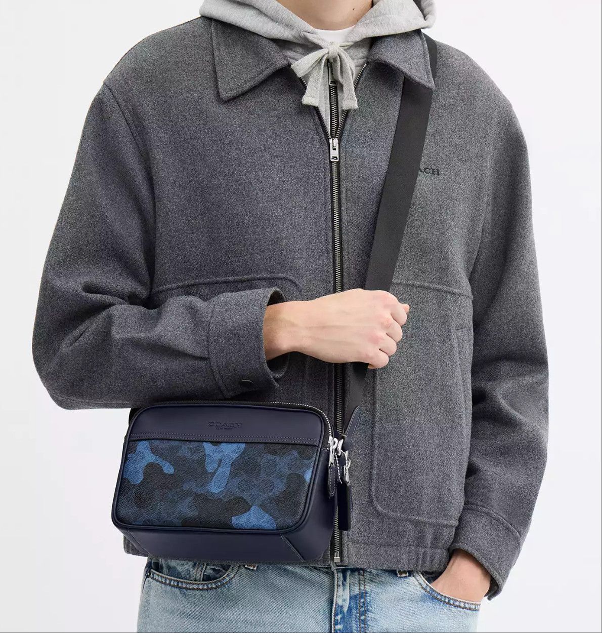 Coach Graham Crossbody Bag In Signature Camo Print CDC22 Size ONE SIZE - 7 Thumbnail