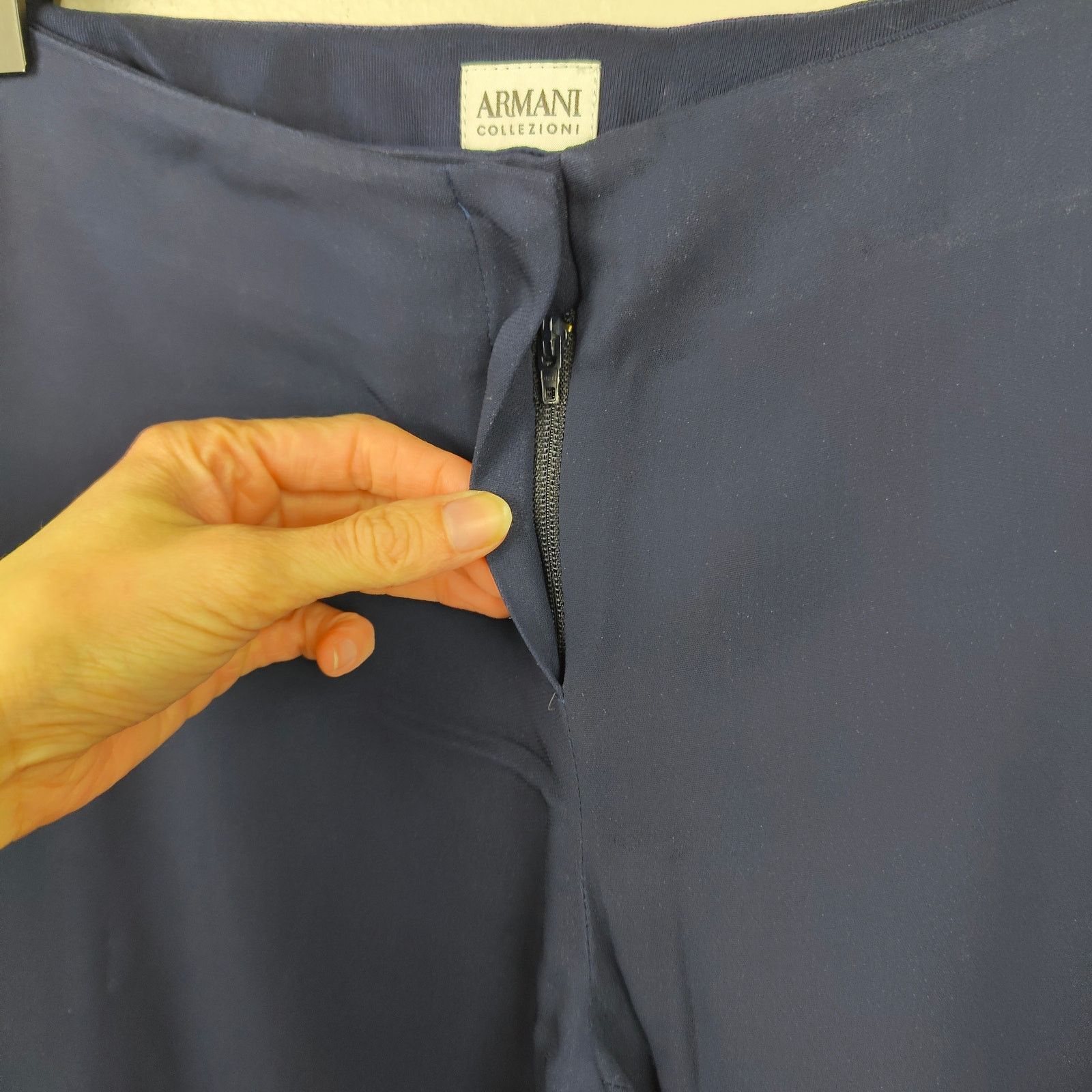 Armani Collezioni Armani Collezioni Trouser Pants Womens 8 Navy Blue Viscose Size 30" / US 8 / IT 44 - 3 Thumbnail