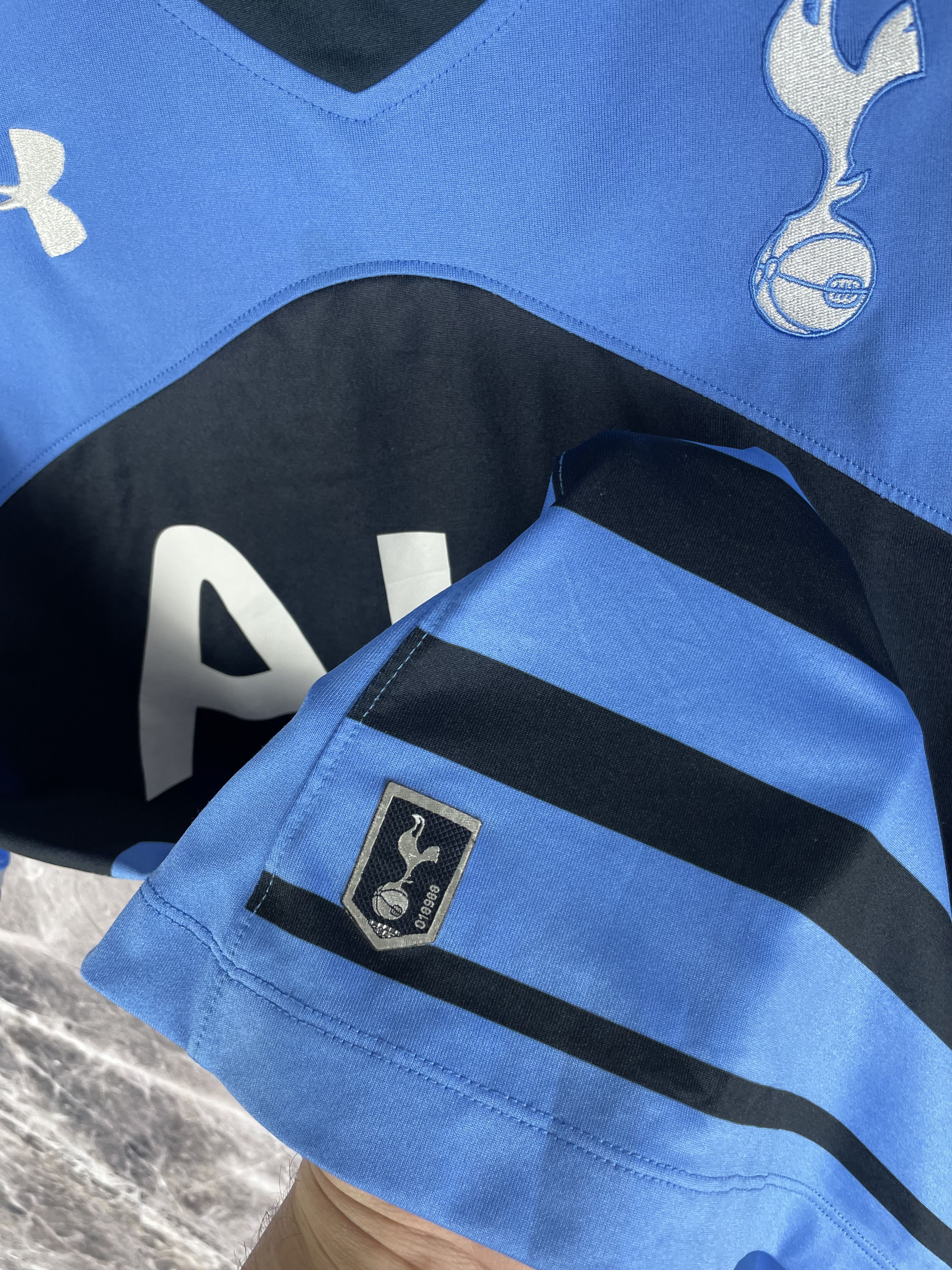Under Armour Vintage Tottenham 2015/16 Under Armour Jersey Size US XXL / EU 58 / 5 - 6 Thumbnail