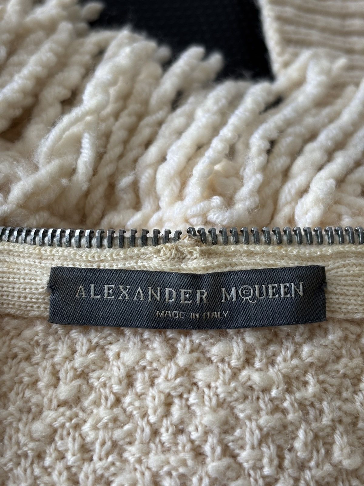 Alexander McQueen Vintage 2000s Bumster Zip Cardigan Size S / US 4 / IT 40 - 5 Thumbnail