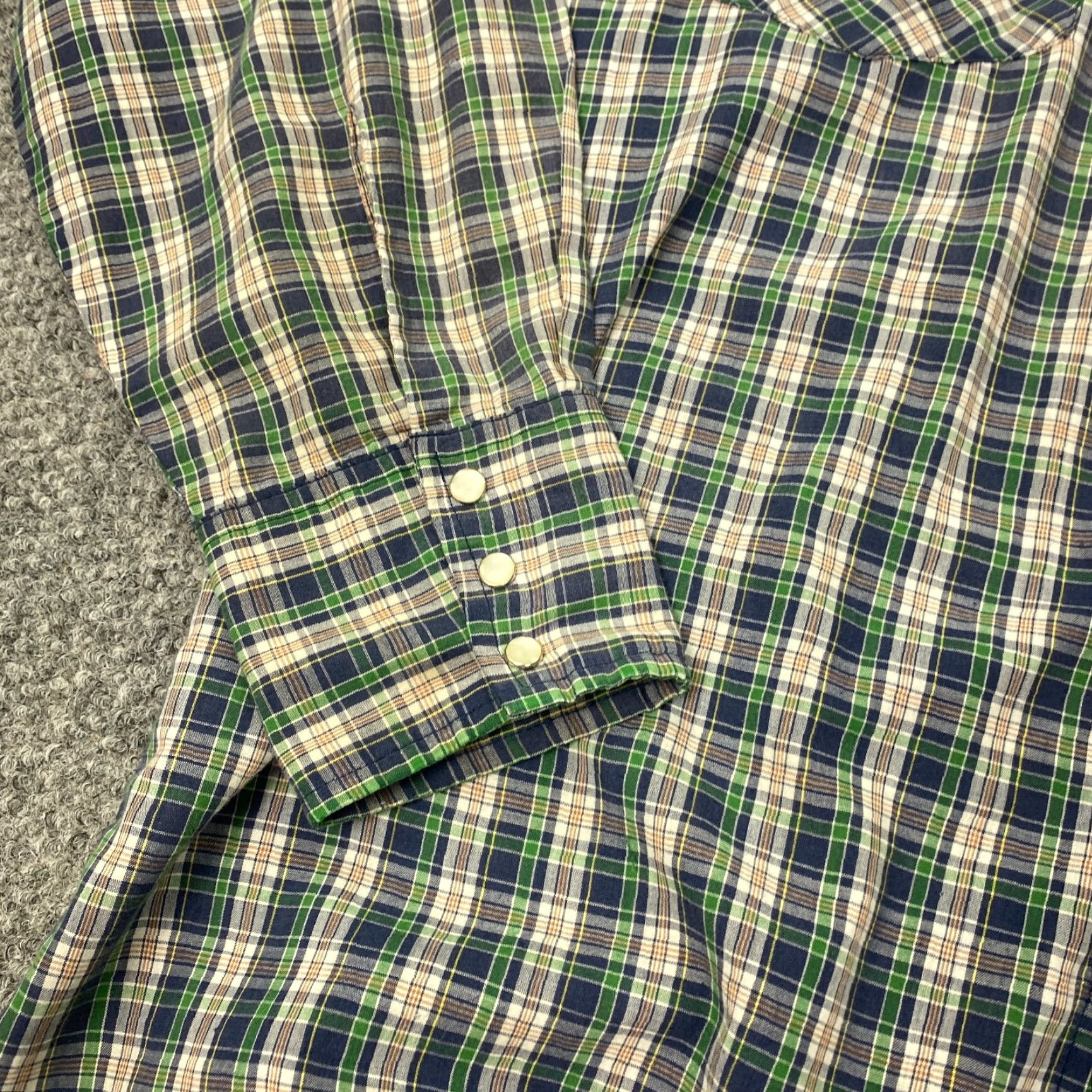 Wrangler VINTAGE Wrangler Western Shirt Mens 2XL Plaid Pearl Snap Lightweight Size US XXL / EU 58 / 5 - 5 Thumbnail