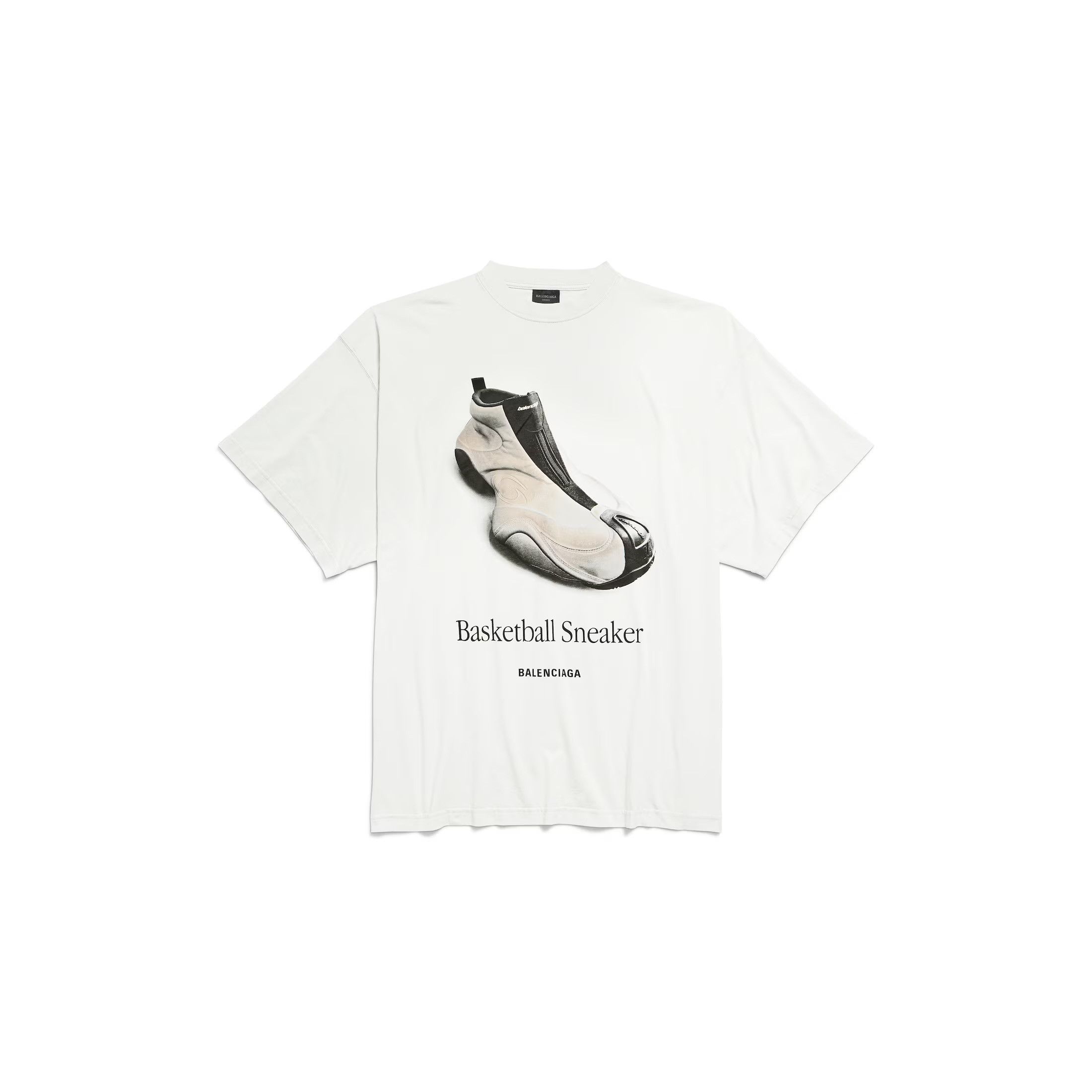 Balenciaga o1w1db10526 Basketball Sneaker T-Shirt Oversized in White Size US S / EU 44-46 / 1 - 1 Thumbnail