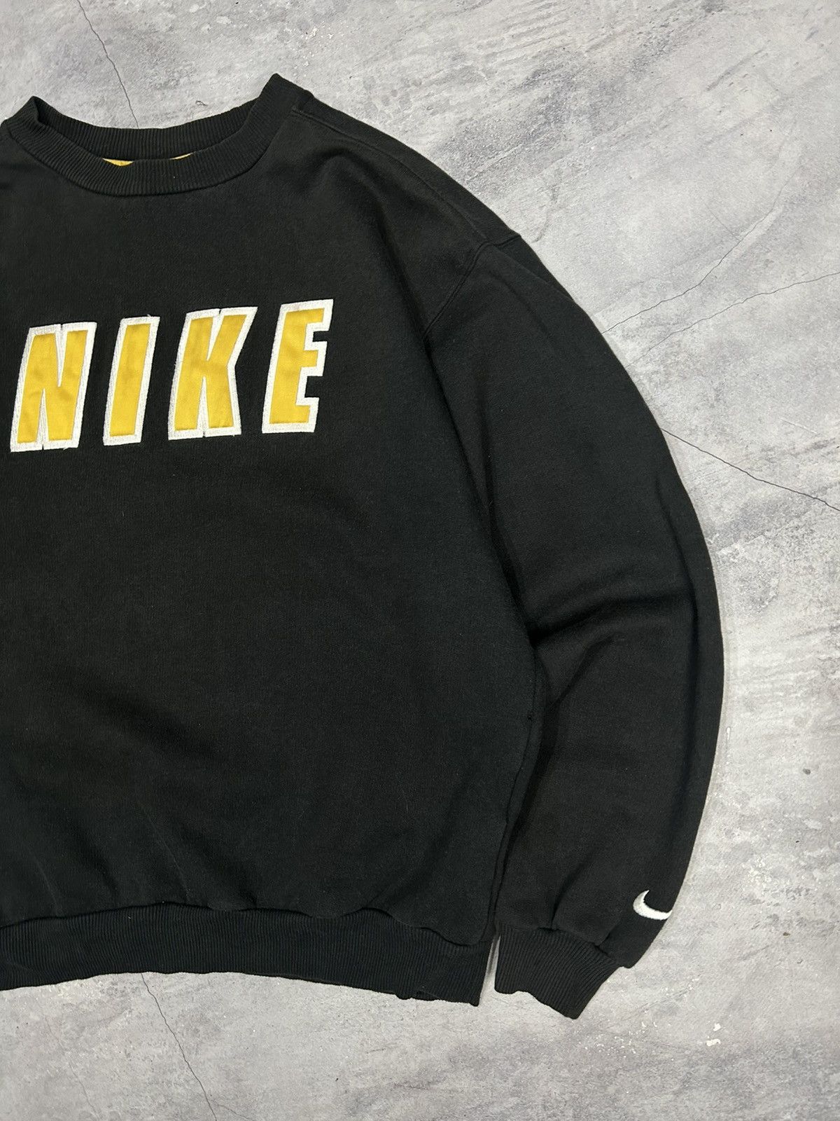 Nike Vintage Y2k Nike Big Swoosh Sweatshirt Size US M / EU 48-50 / 2 - 2 Thumbnail